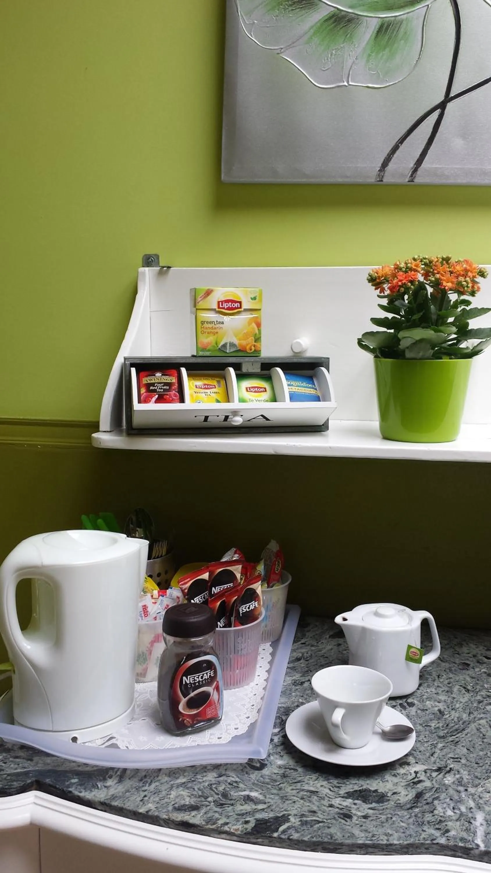 Coffee/tea facilities in Miss Sicily B&B