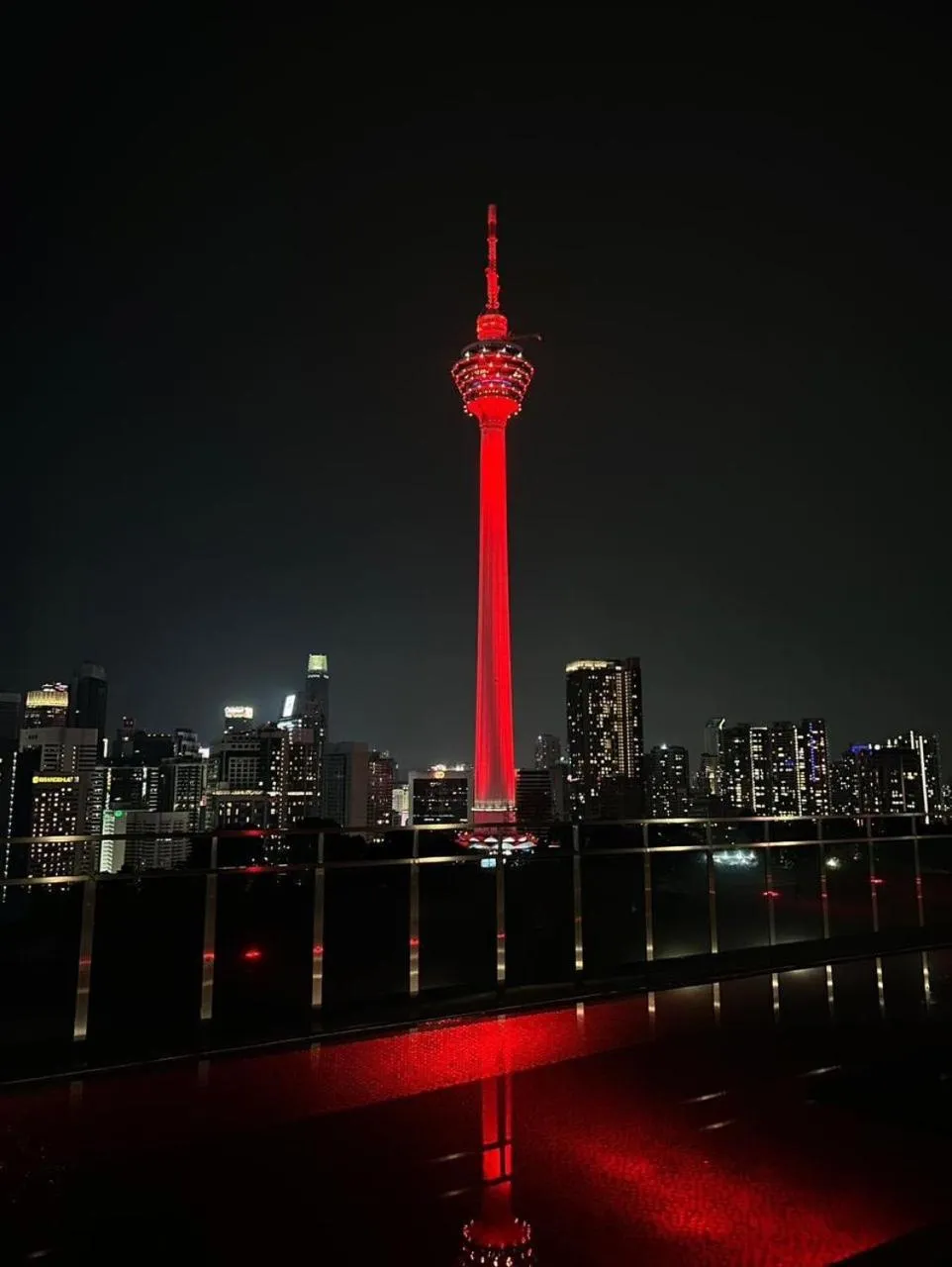 Red M101 by Oak Tree