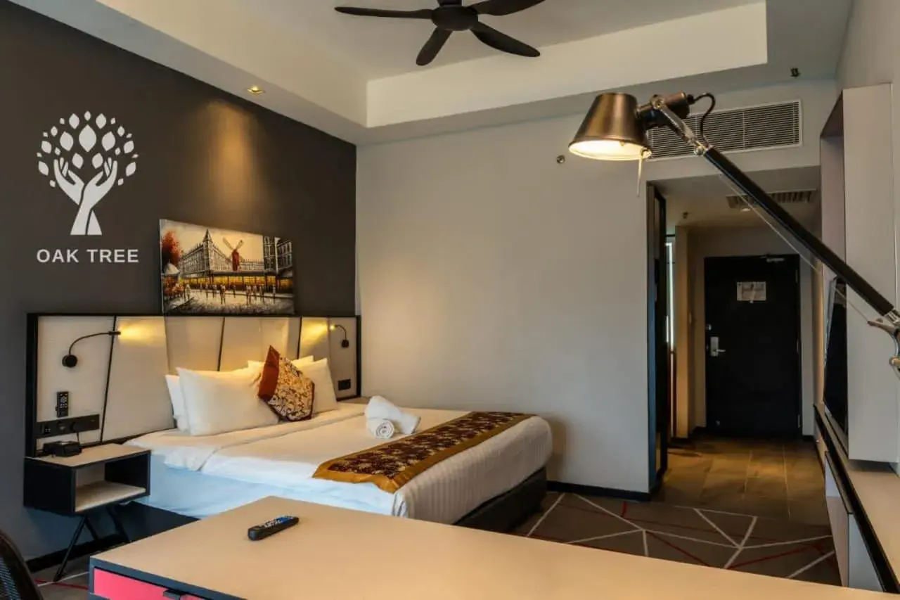 Bed in Red M101 by Oak Tree Bed in Red M101 by Oak Tree