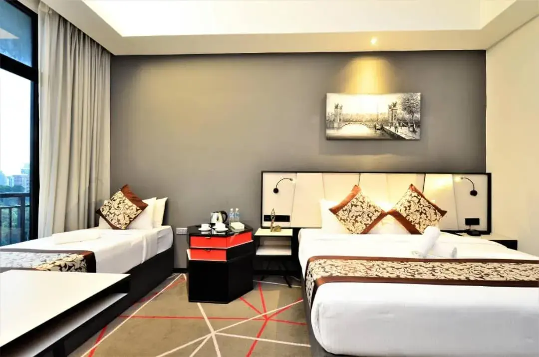 Red M101 by Oak Tree Red M101 by Oak Tree