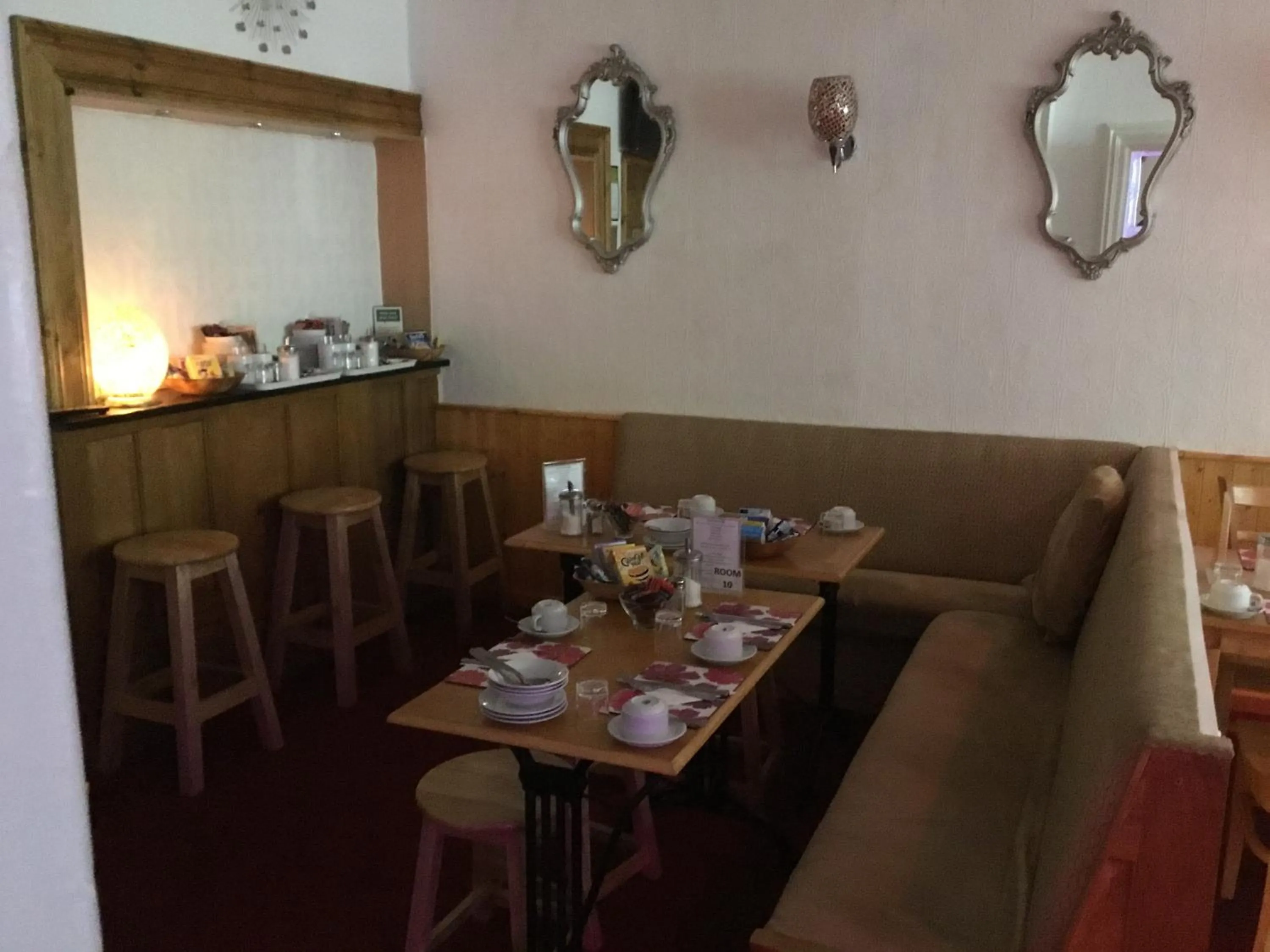 Food and drinks in The Danescourt