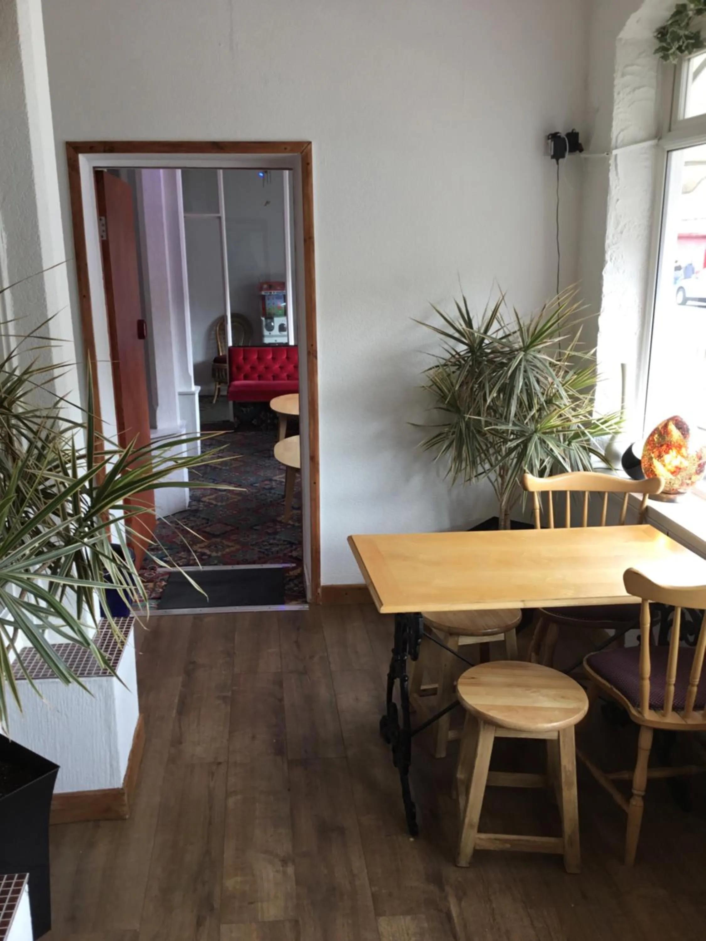 Area and facilities in The Danescourt