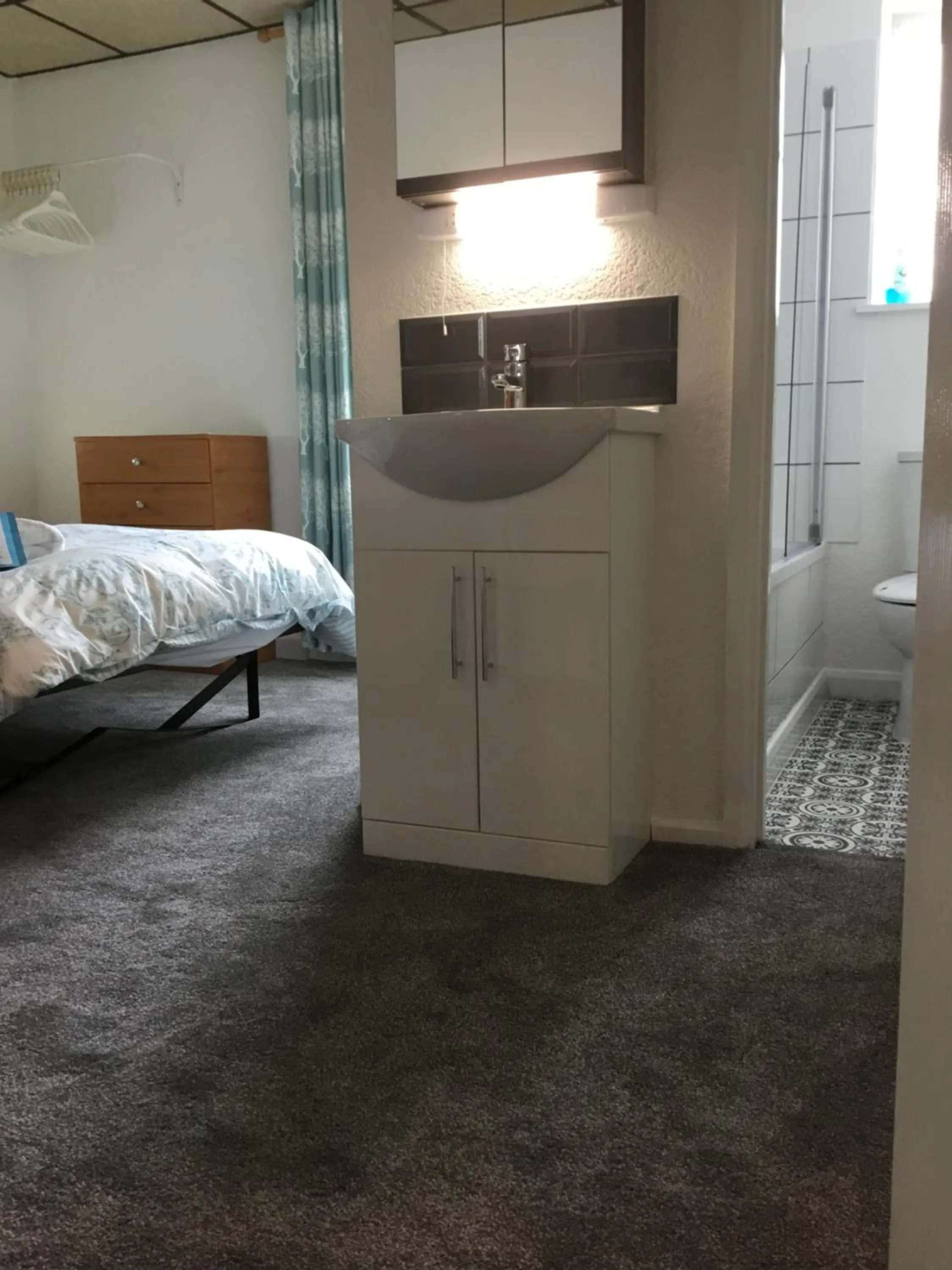 Decorative detail, Bed in The Danescourt