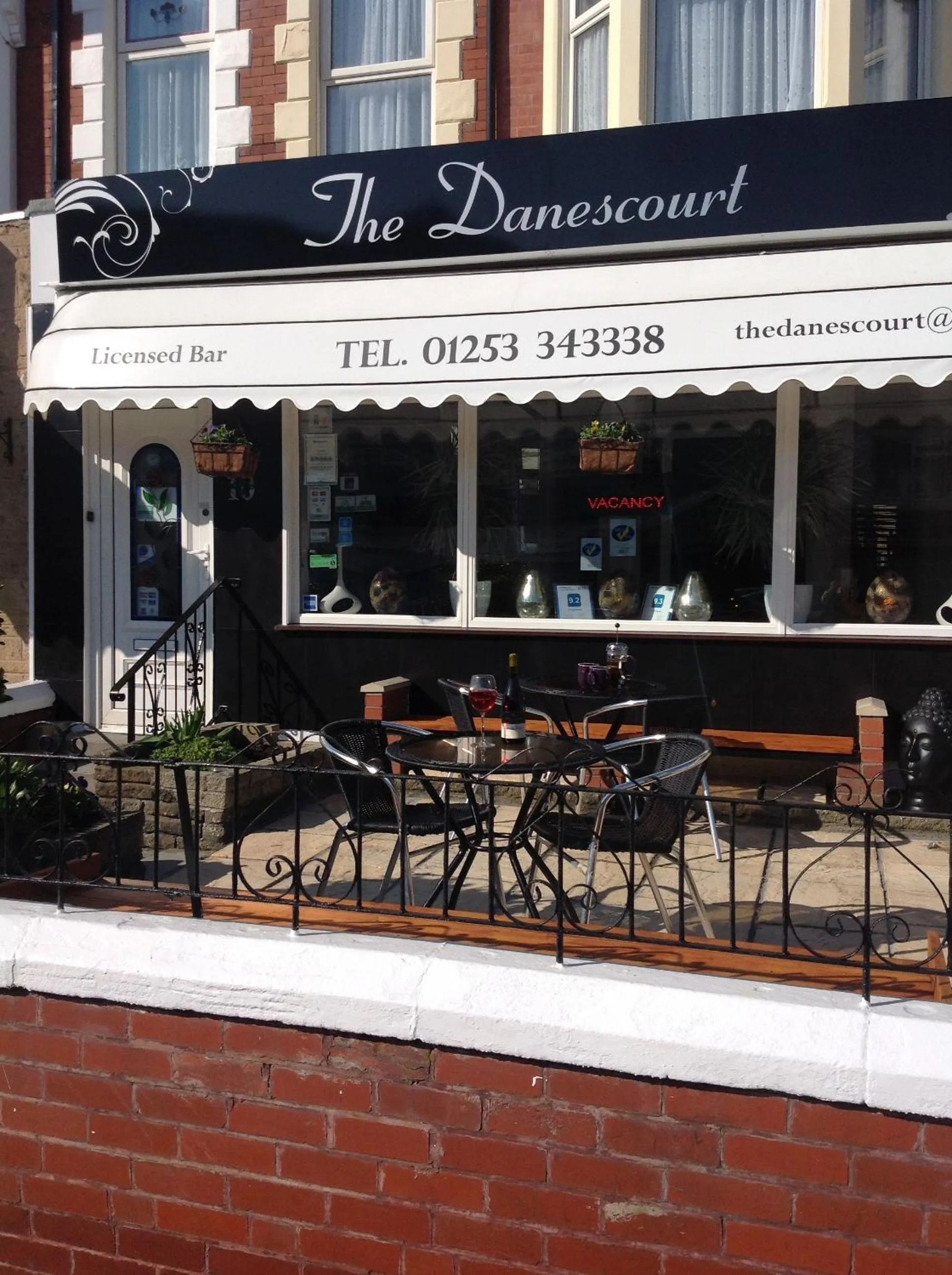 Facade/entrance in The Danescourt