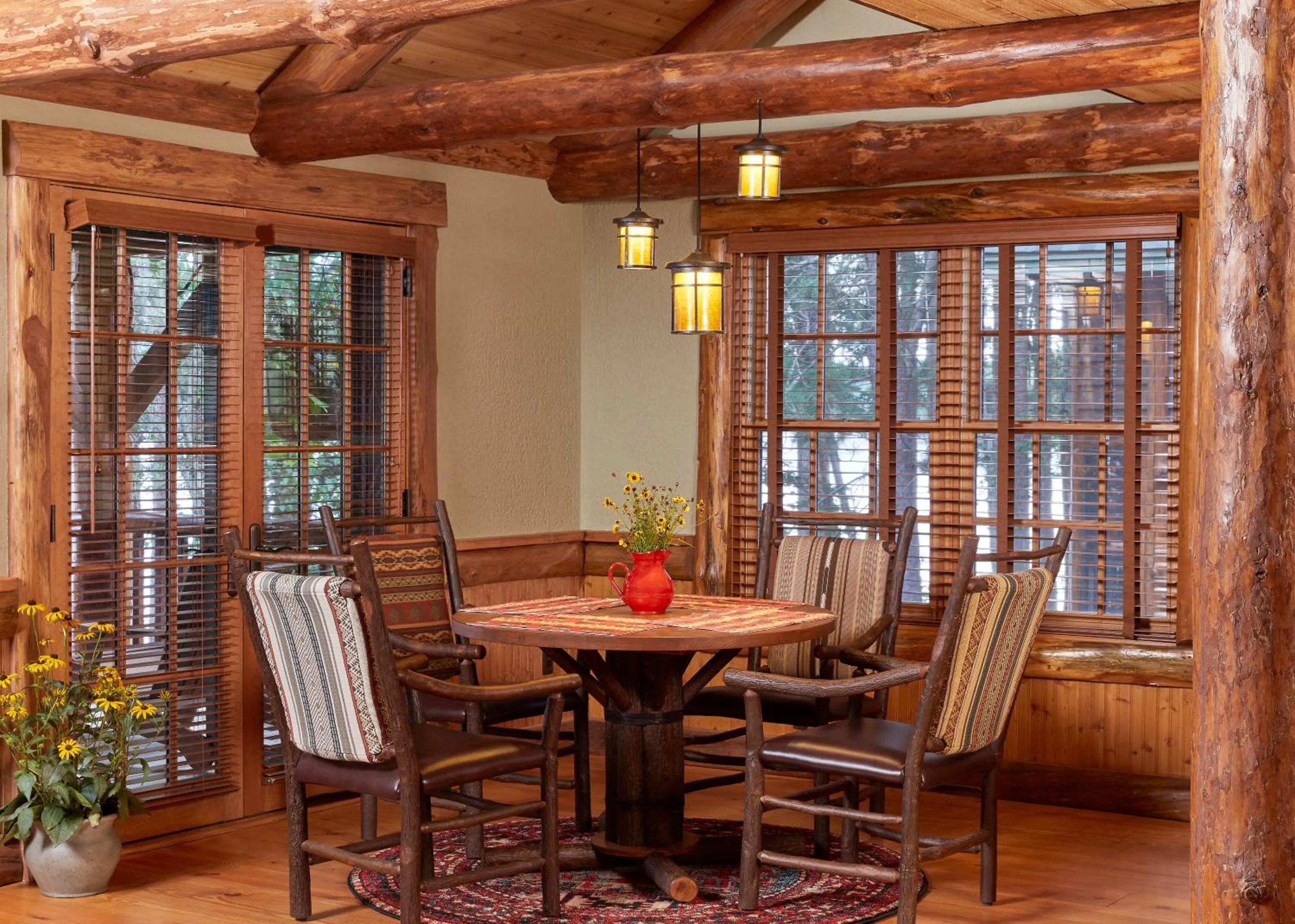 Dining area in The Chatwal Lodge (All-Inclusive) - in The Unbound Collection by Hyatt