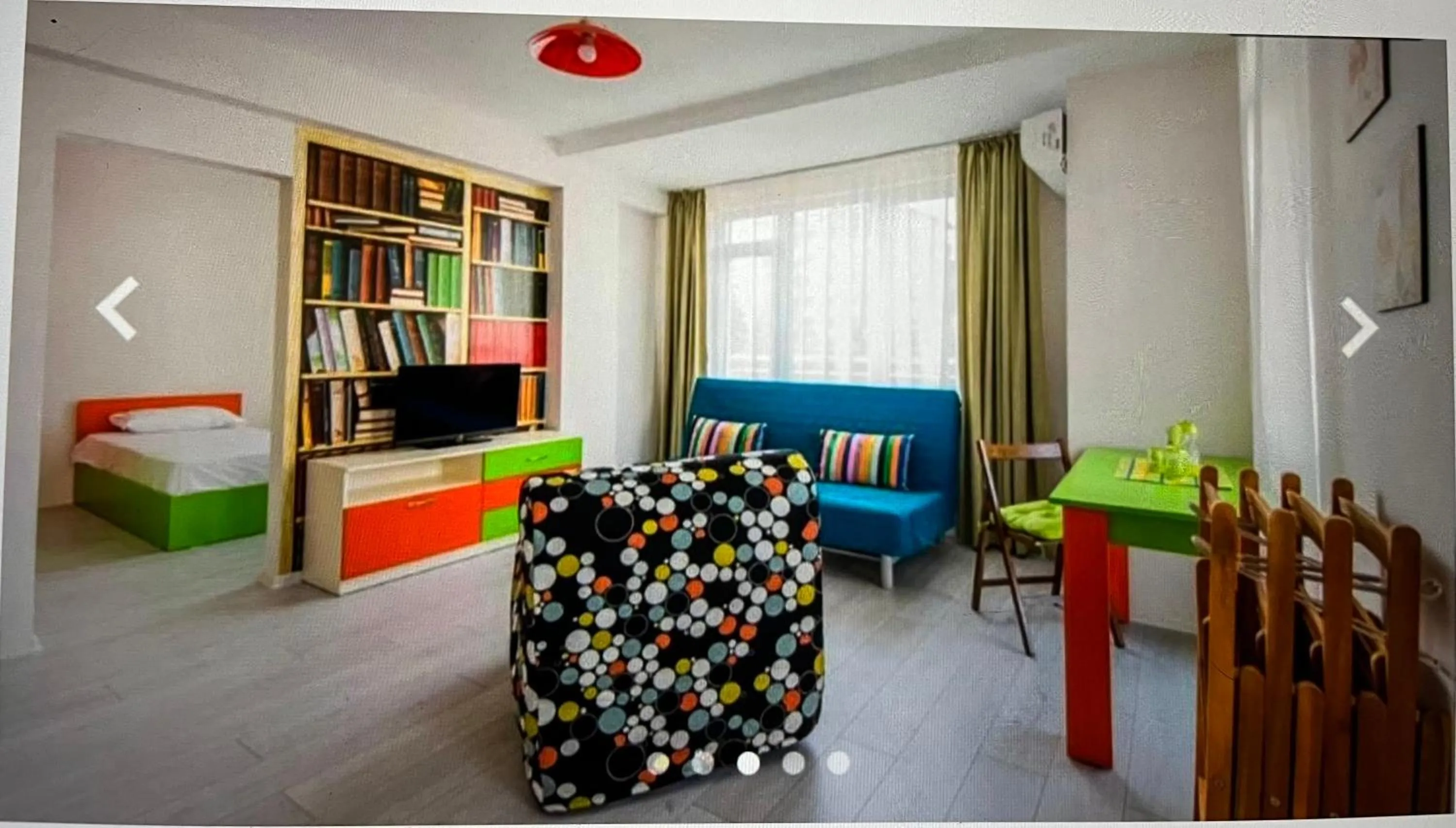 Communal lounge/ TV room in APARTHOTEL VICTORY SOFIA