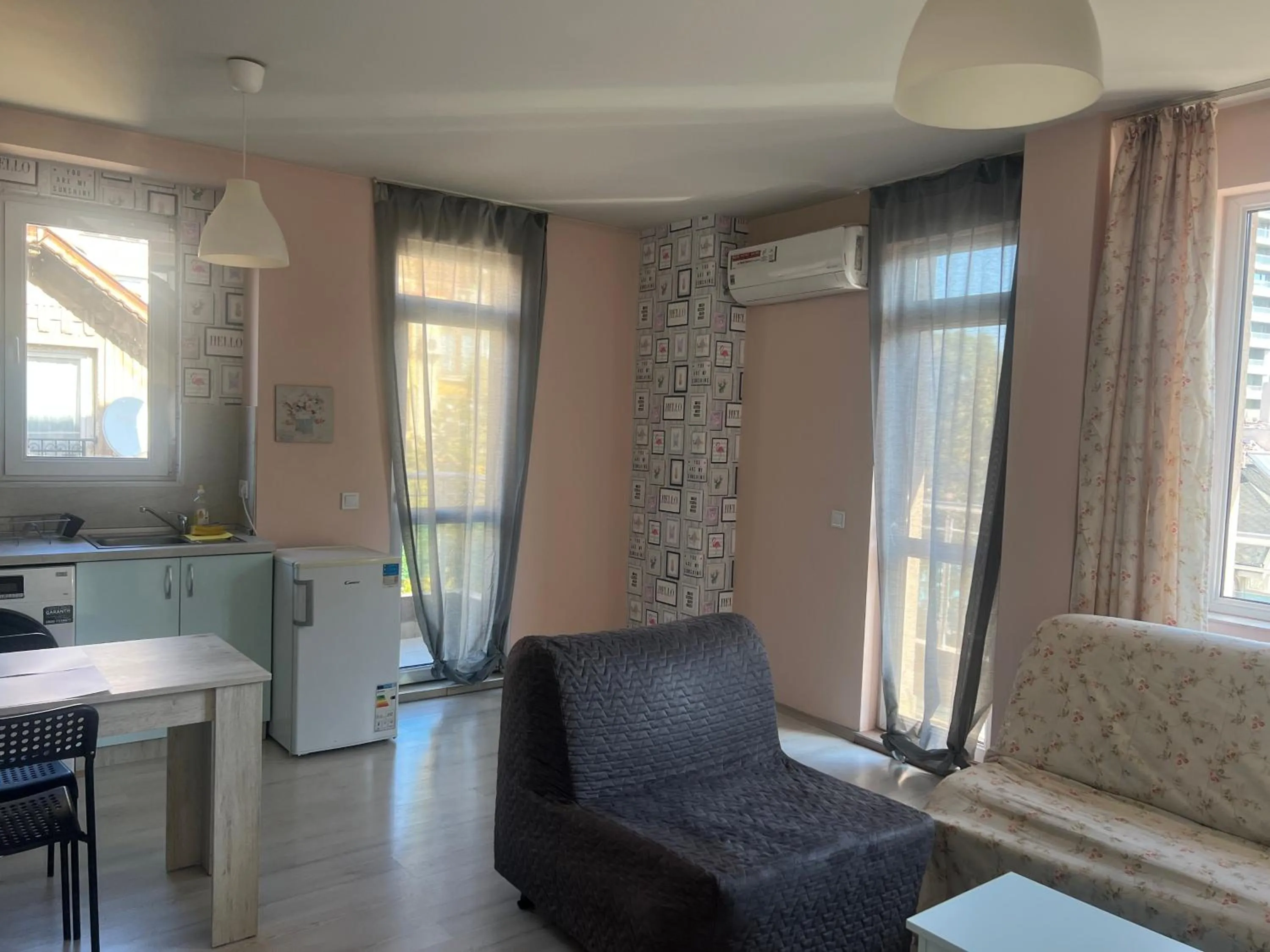 Kitchen or kitchenette in APARTHOTEL VICTORY SOFIA