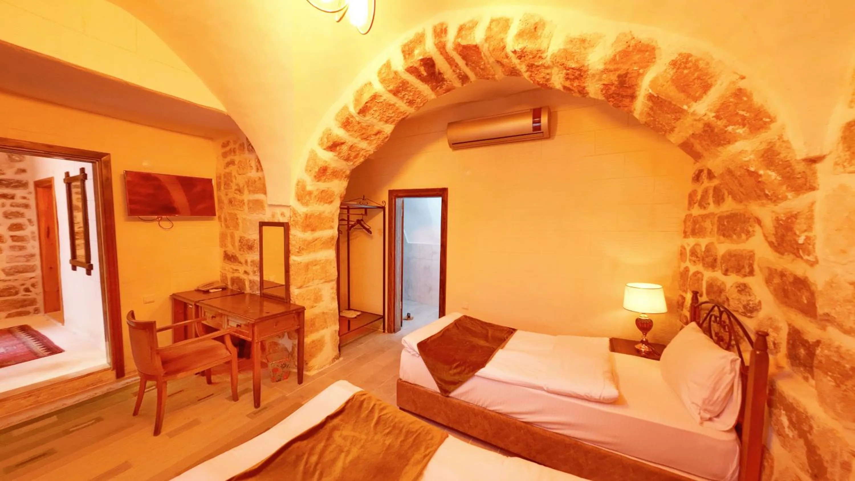 Bed in ULUBEY KONAĞI