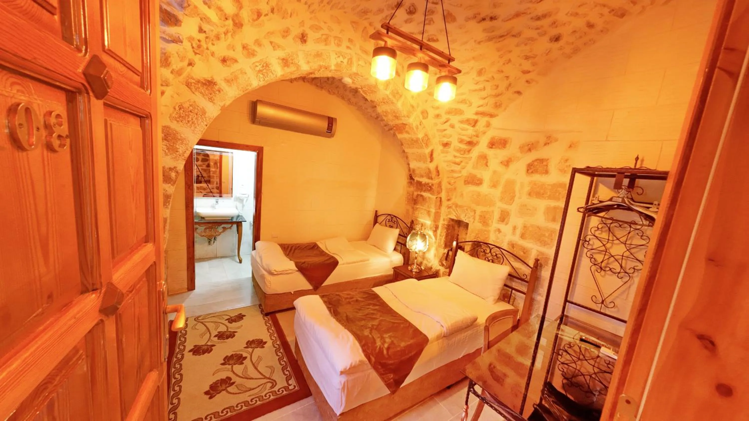 Bed in ULUBEY KONAĞI