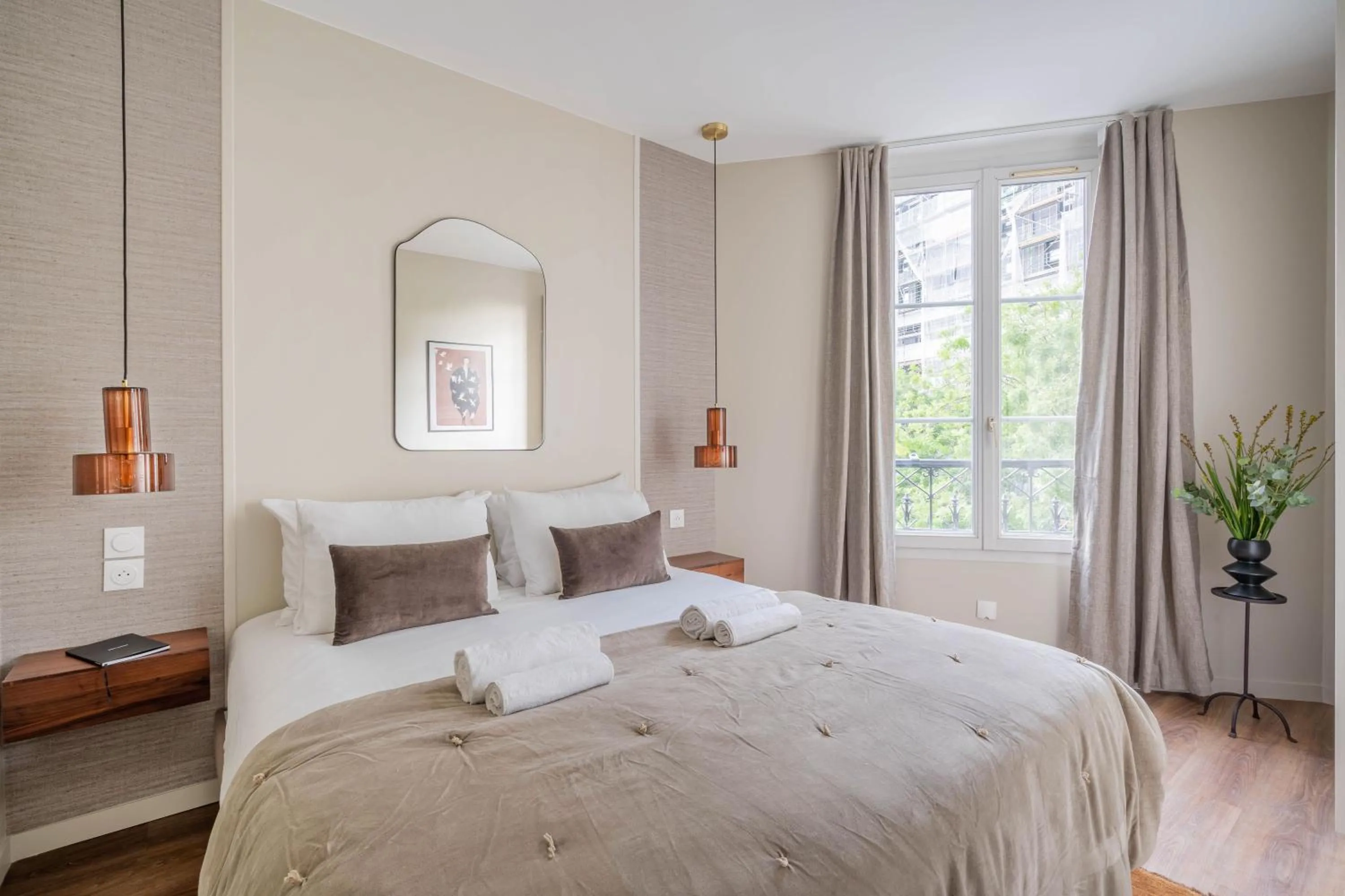 Photo of the whole room, Bed in Résidence Le Belleville