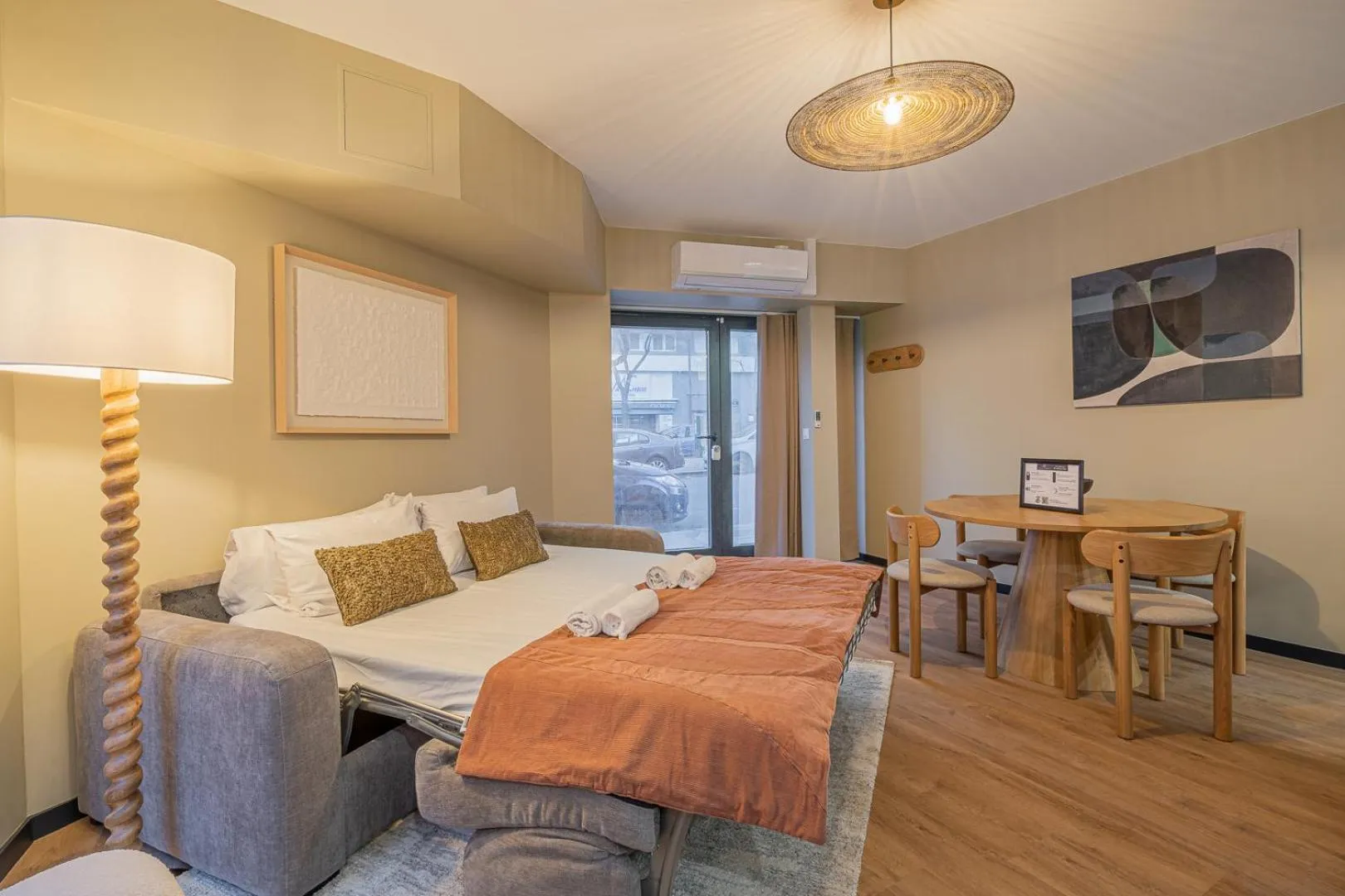 Bed in Résidence Le Belleville