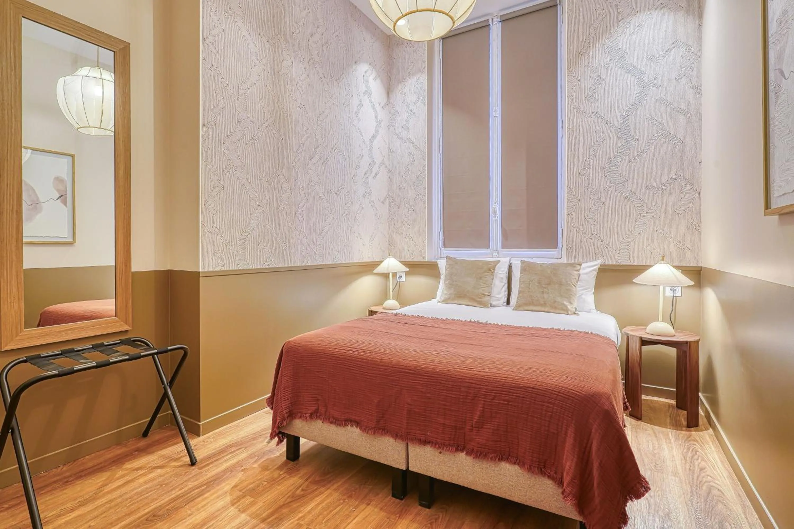 Bed in Résidence Le Belleville