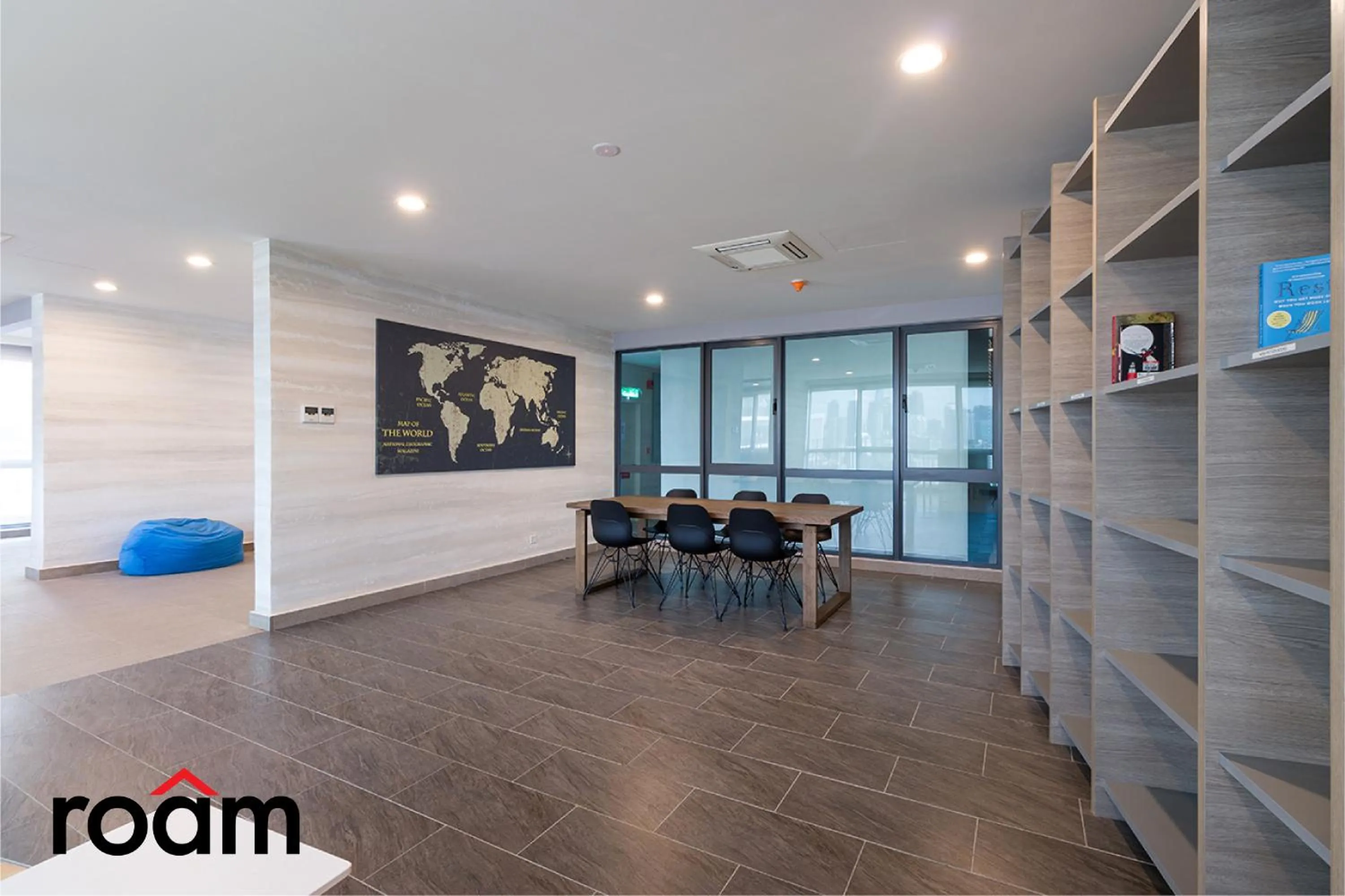 Entertainment in Datum Jelatek Sky Residence Kuala Lumpur, Roam