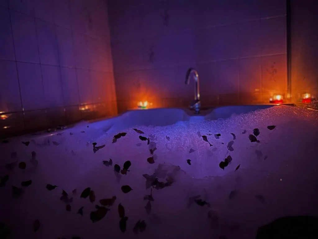 Hot Tub in Azal Lagoons Resort Abu Simbel