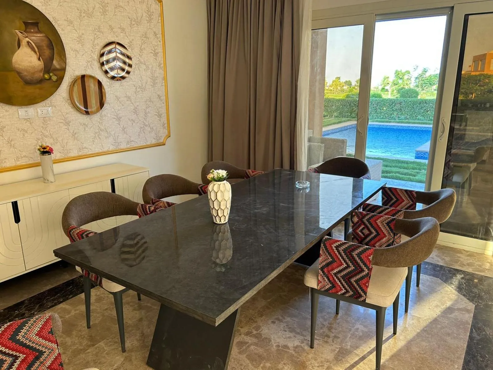 Seating area in Azal Lagoons Resort Abu Simbel