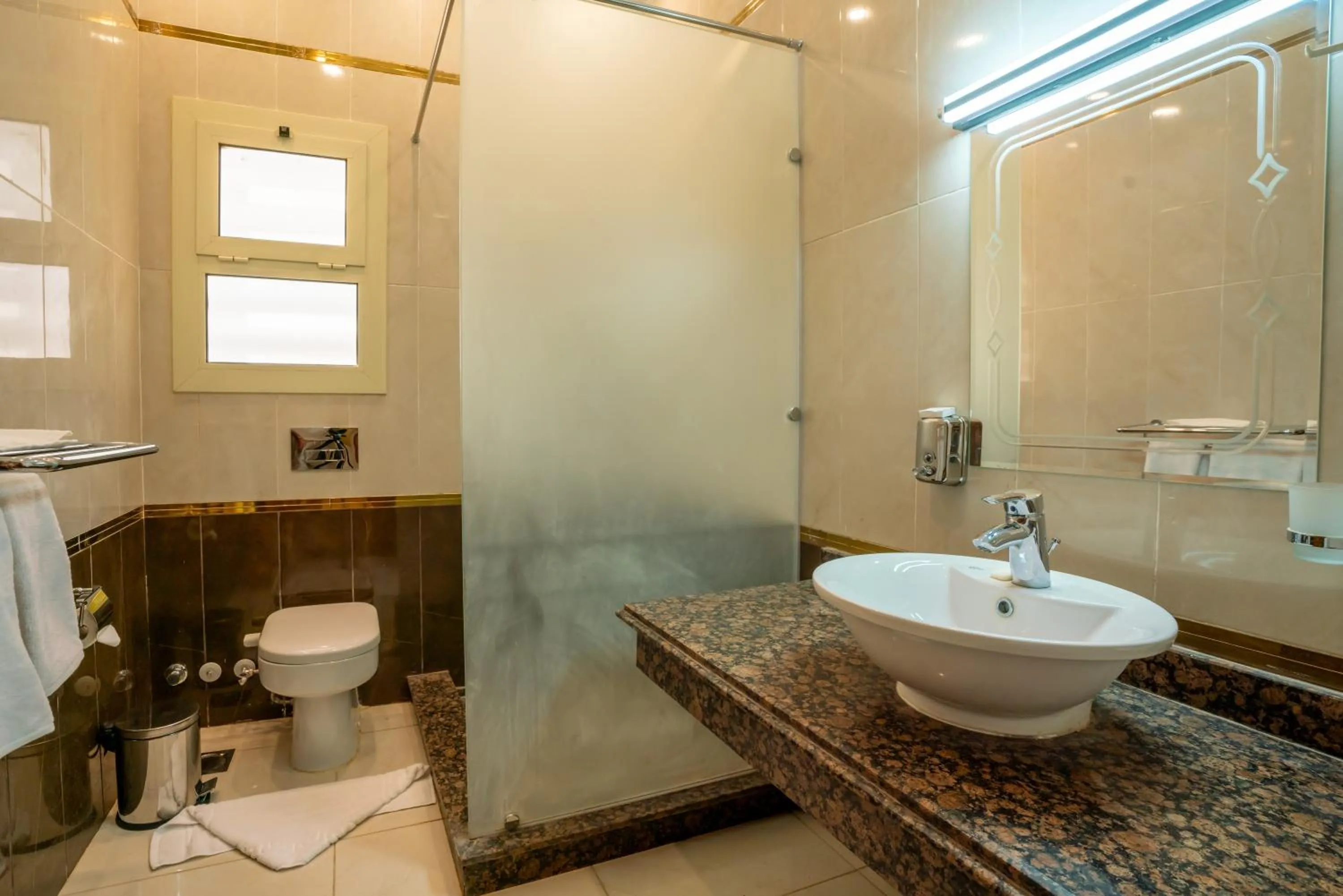 Shower in Azal Lagoons Resort Abu Simbel