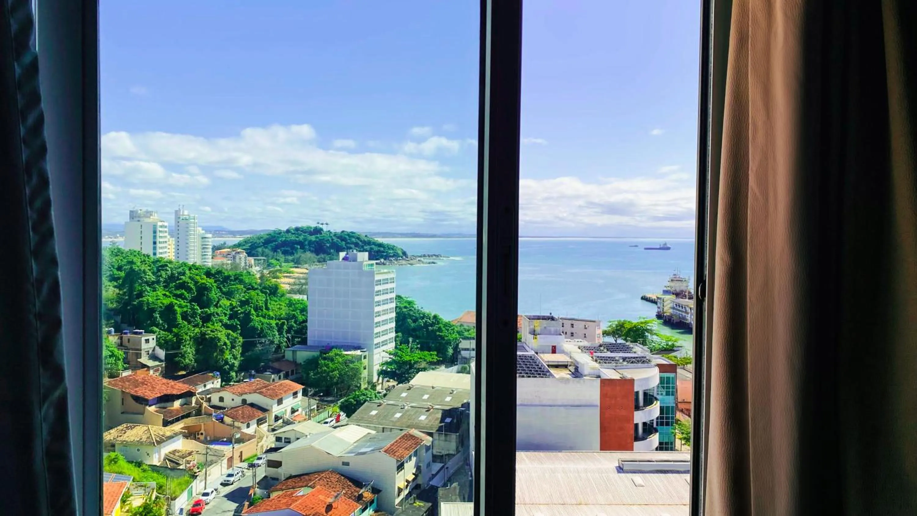 Sea view in Hotel Atlantico Macaé By Inn House