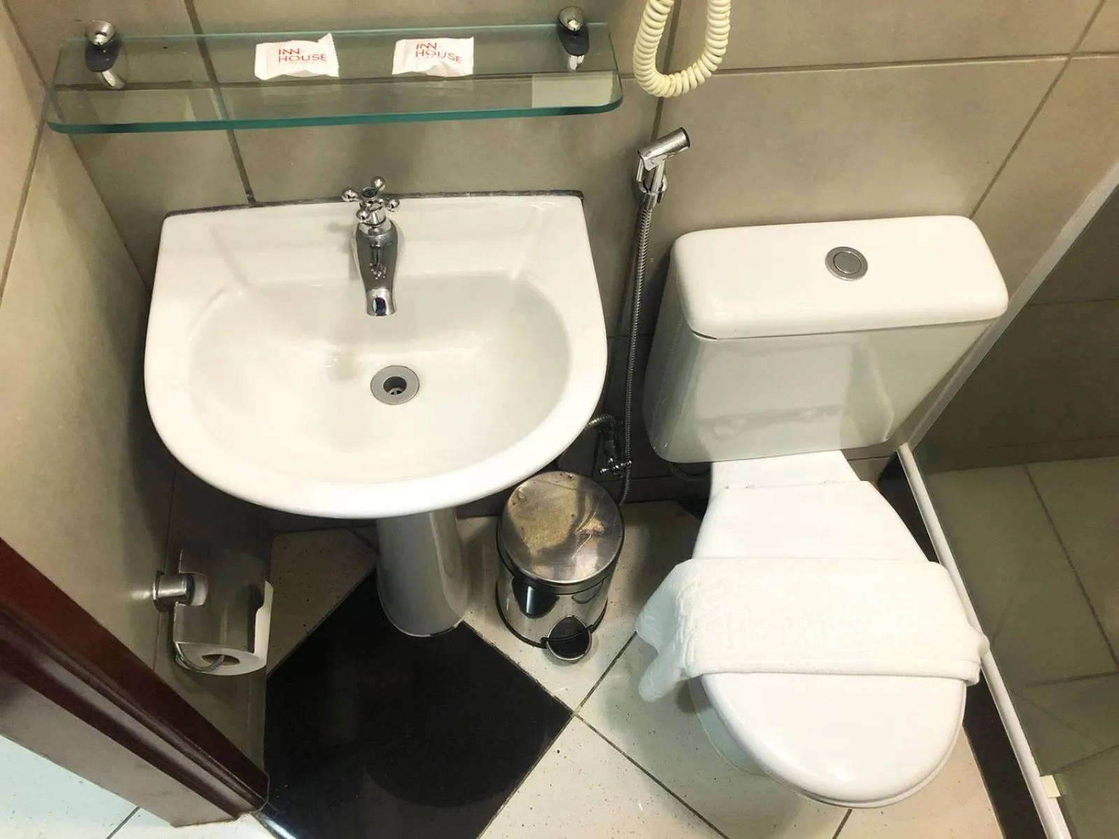 Toilet in Hotel Atlantico Macaé By Inn House