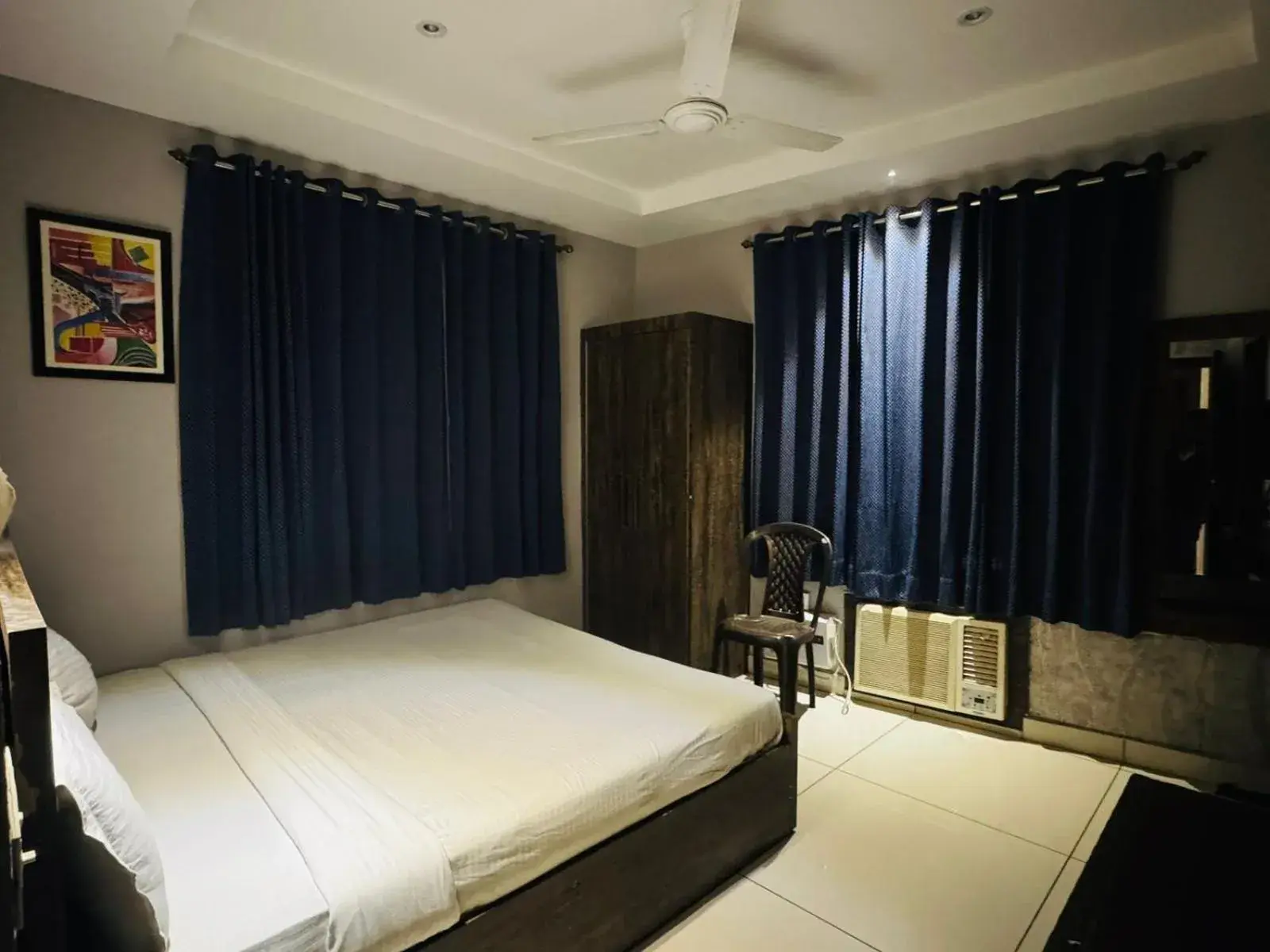 Bedroom, Bed in Hotel Pearl inn Bedroom, Bed in Hotel Pearl inn