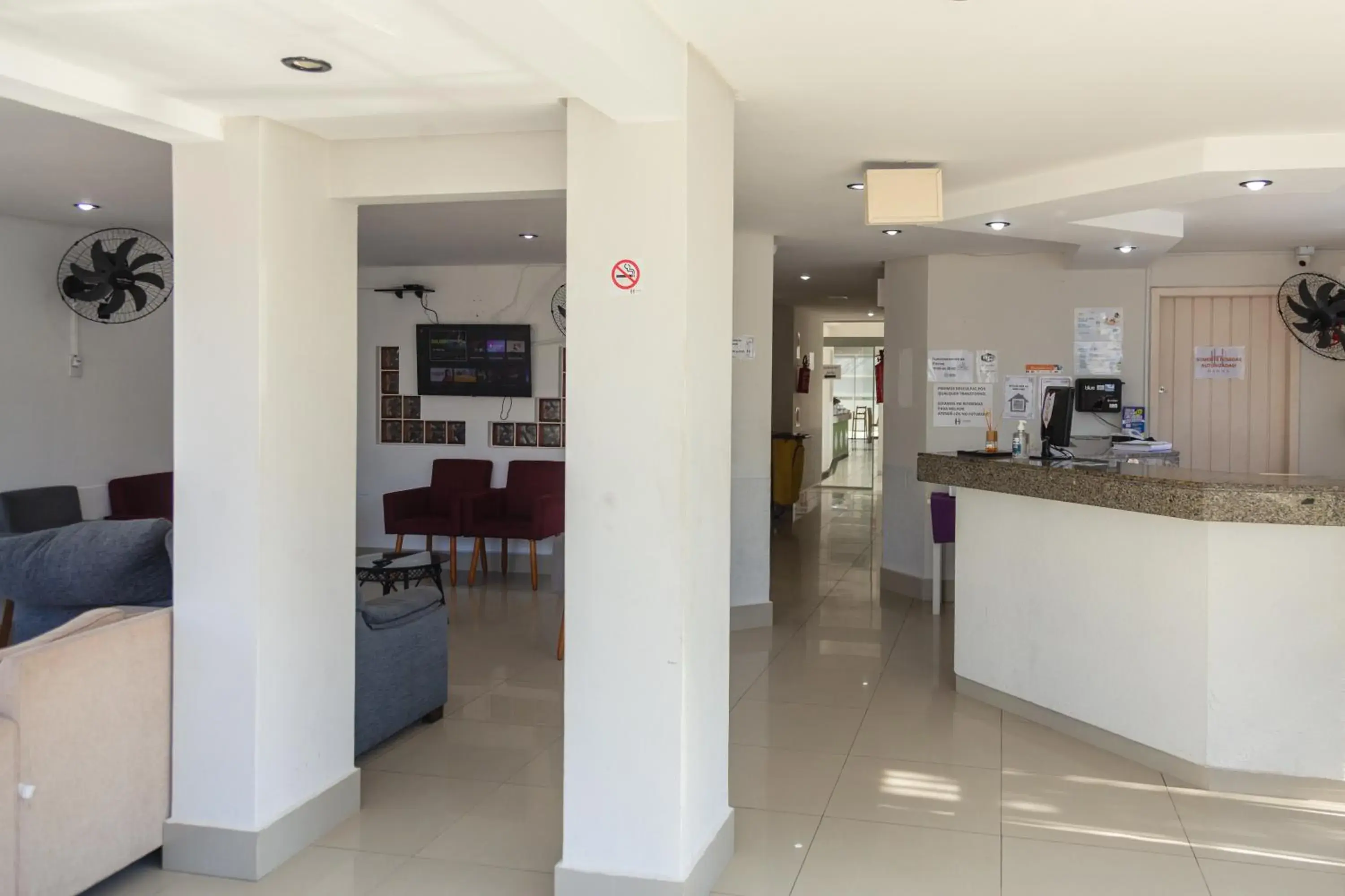 Lobby or reception in HANNA Praia Hotel - Florianópolis Lobby or reception in HANNA Praia Hotel - Florianópolis