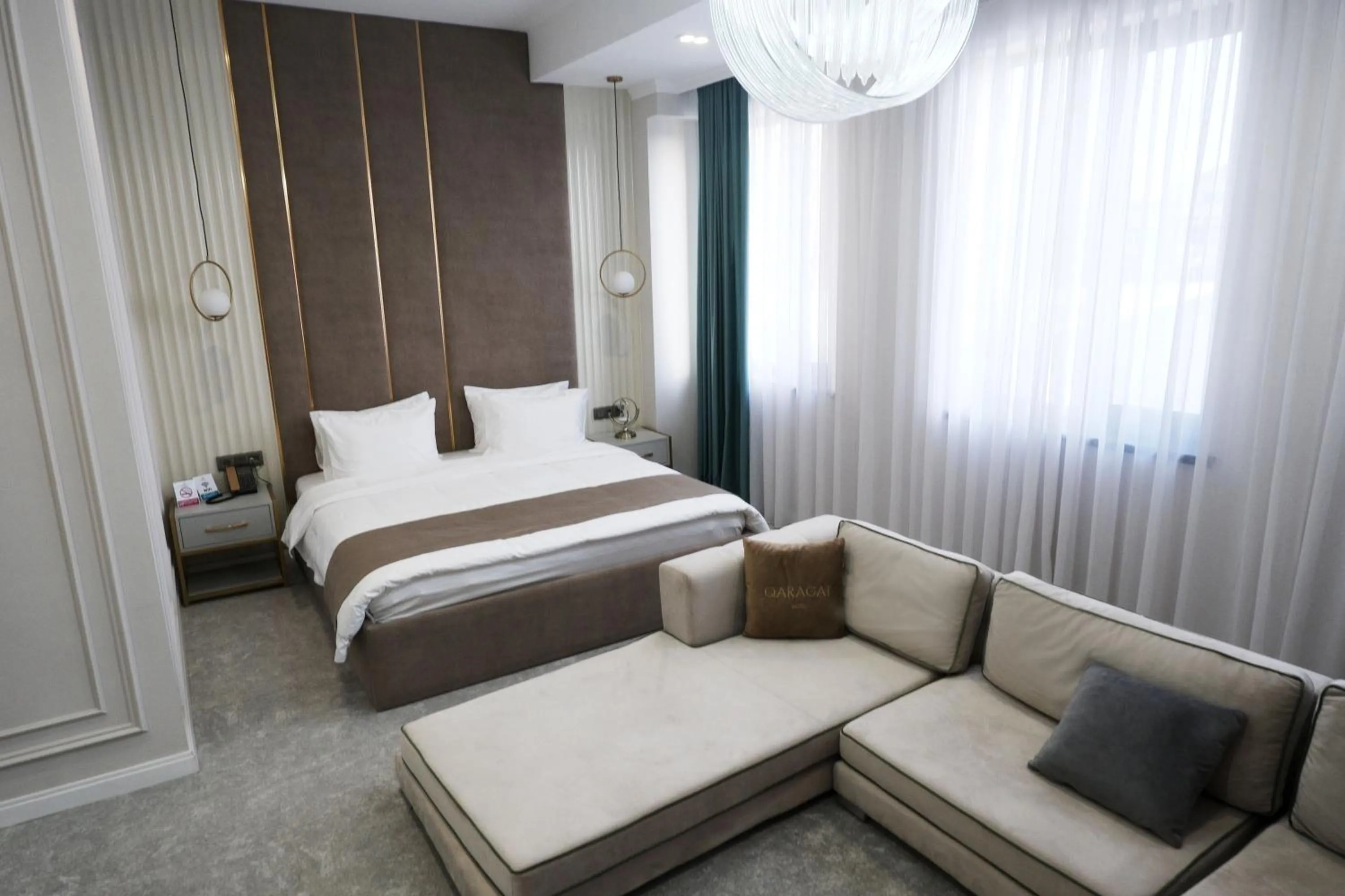 Photo of the whole room, Bed in Qaragat