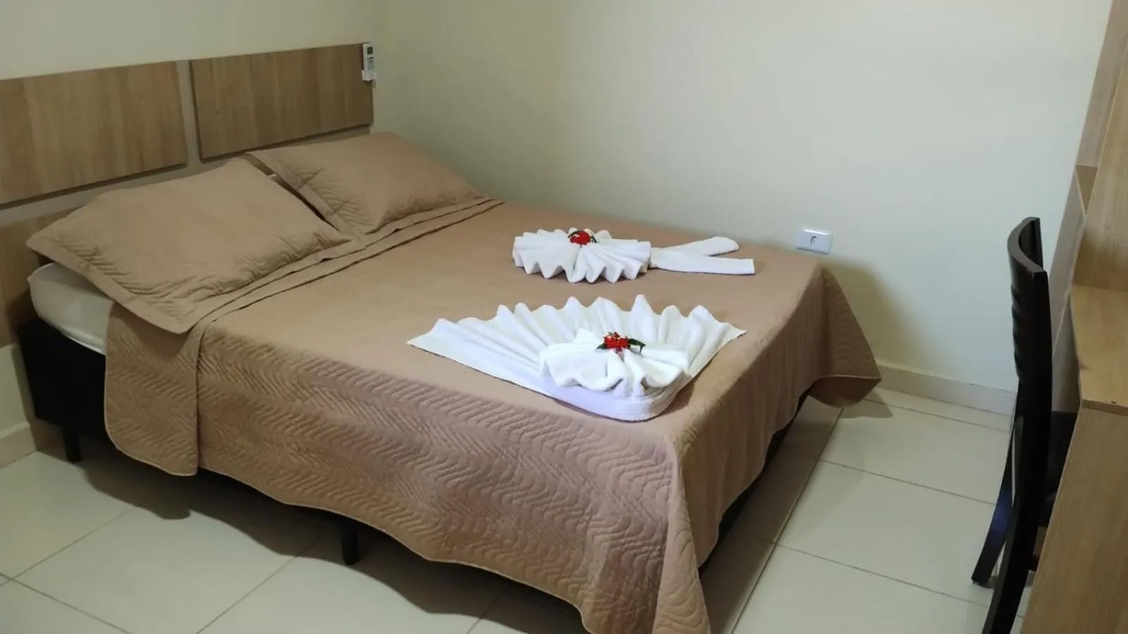 Bed in Attriun Hotel