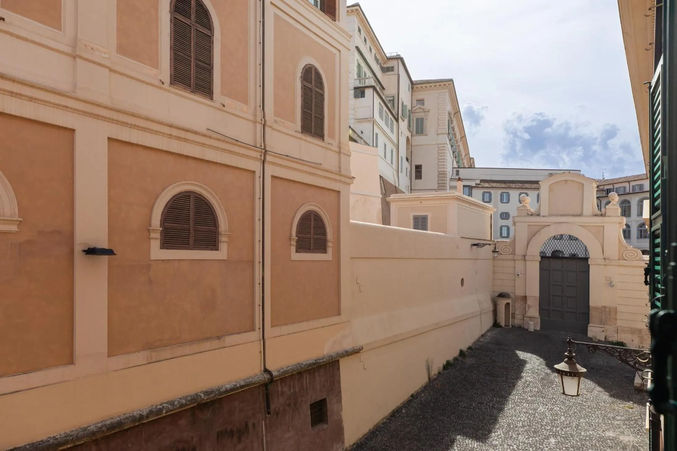 Property building in iFlat Trevi Charming