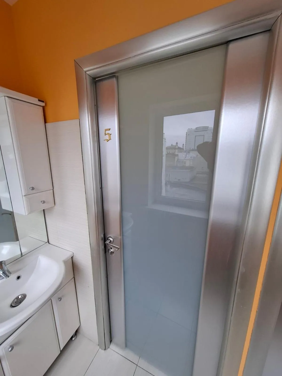 Guest house "Golden Gate 911 "