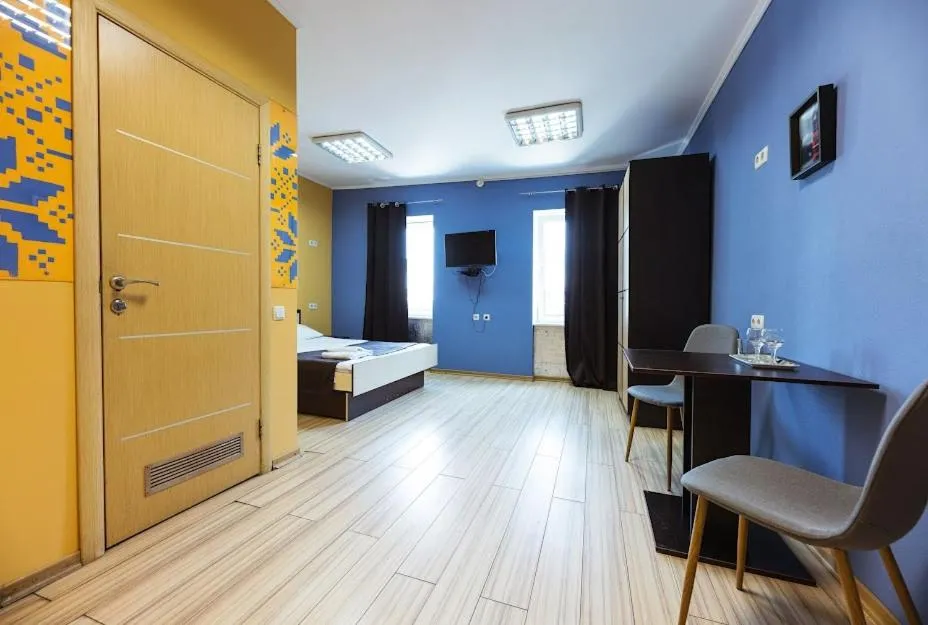 Photo of the whole room, Bed in Guest house "Golden Gate 911 "