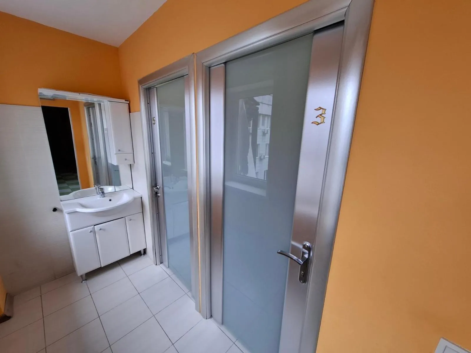 Bathroom in Guest house "Golden Gate 911 "