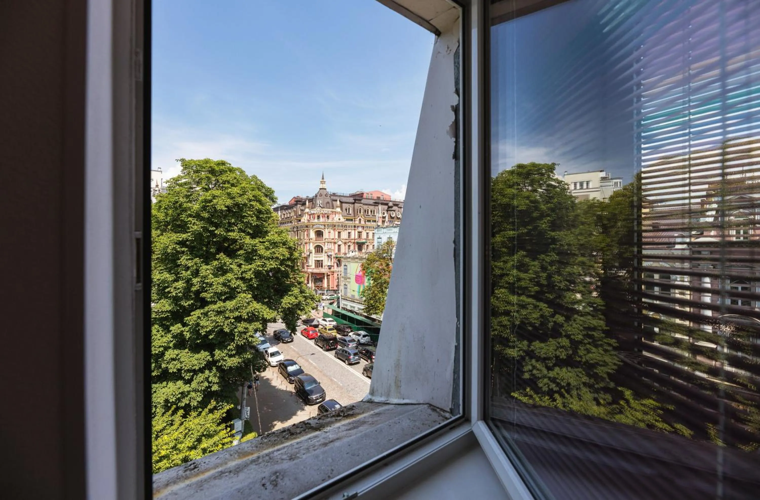 Street view in Guest house "Golden Gate 911 "