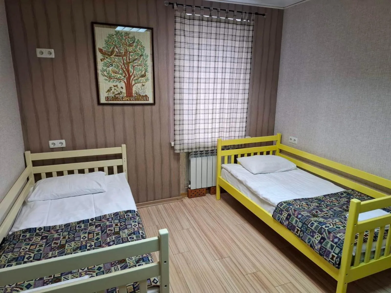 Photo of the whole room, Bed in Guest house "Golden Gate 911 "