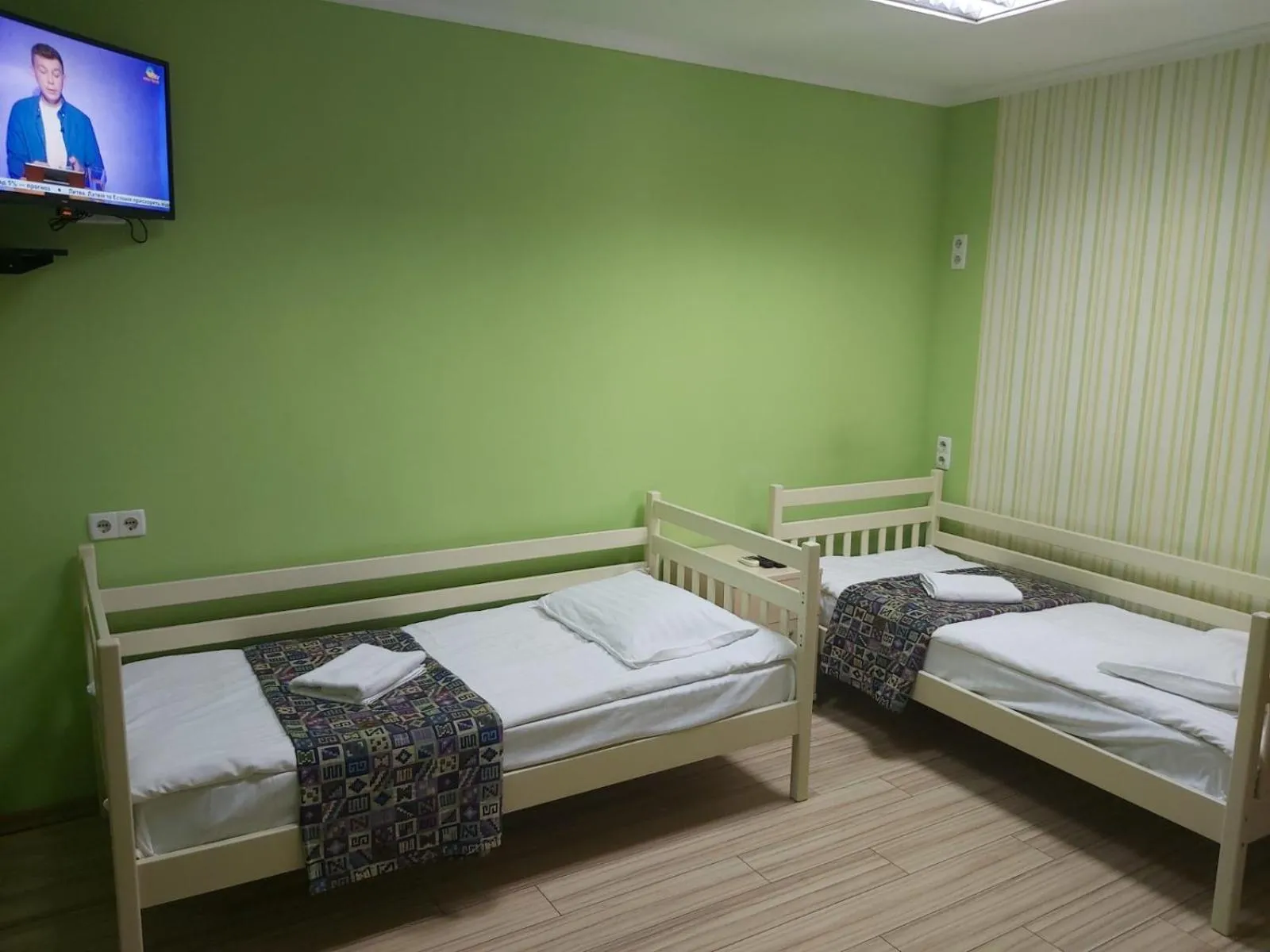 Bed in Guest house "Golden Gate 911 "