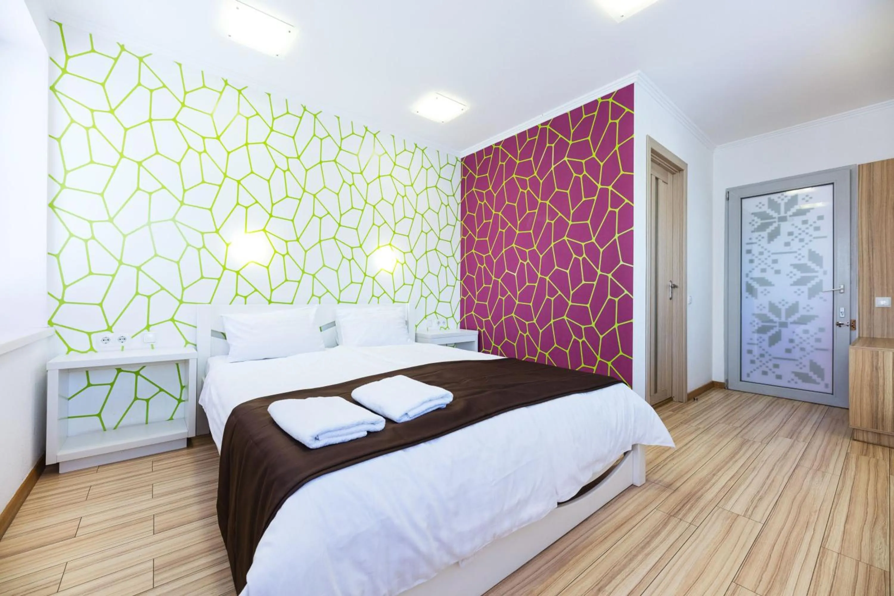 Bed in Guest house "Golden Gate 911 "