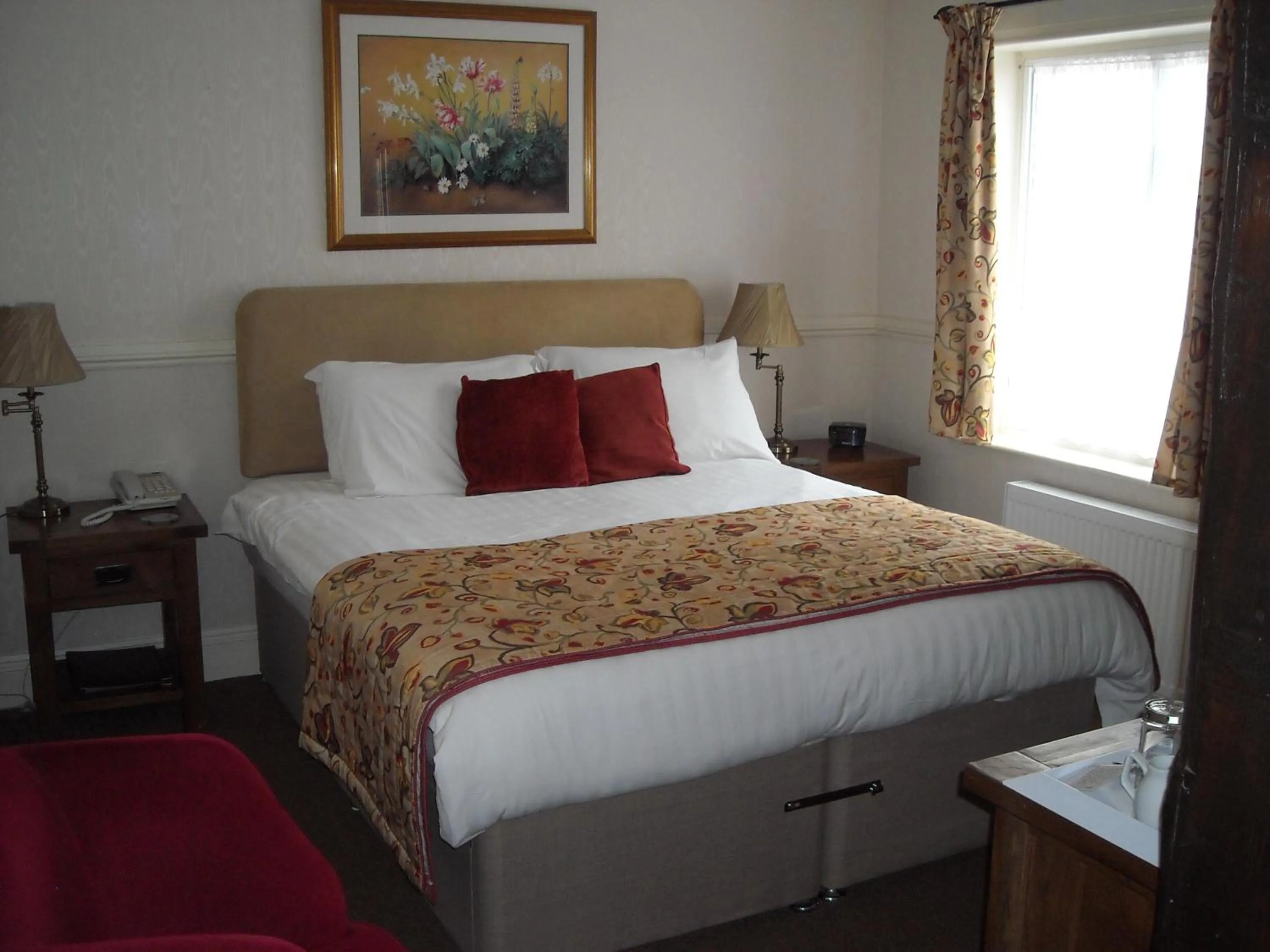 Bed in Townstal Farmhouse