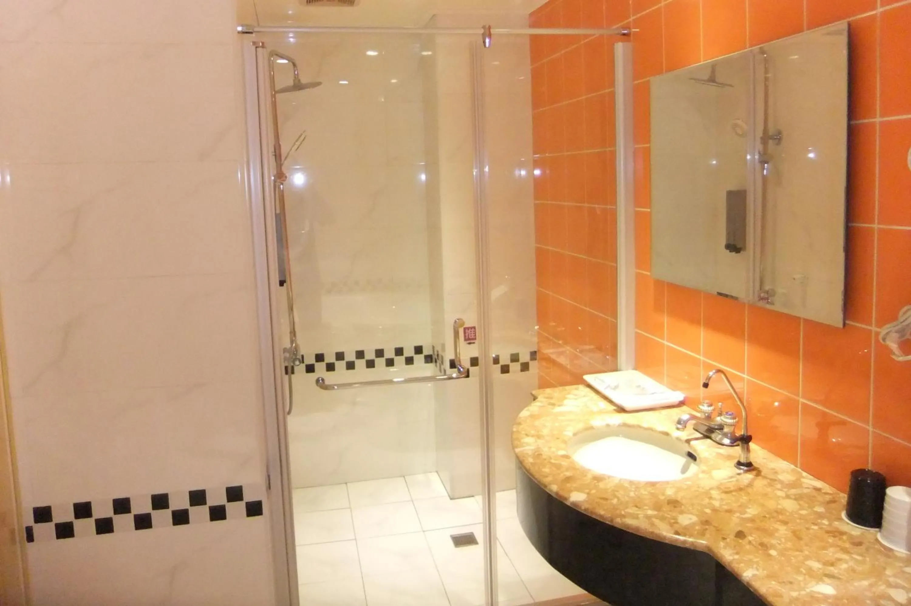 Bathroom in European Castle歐堡商務汽車旅館有限公司