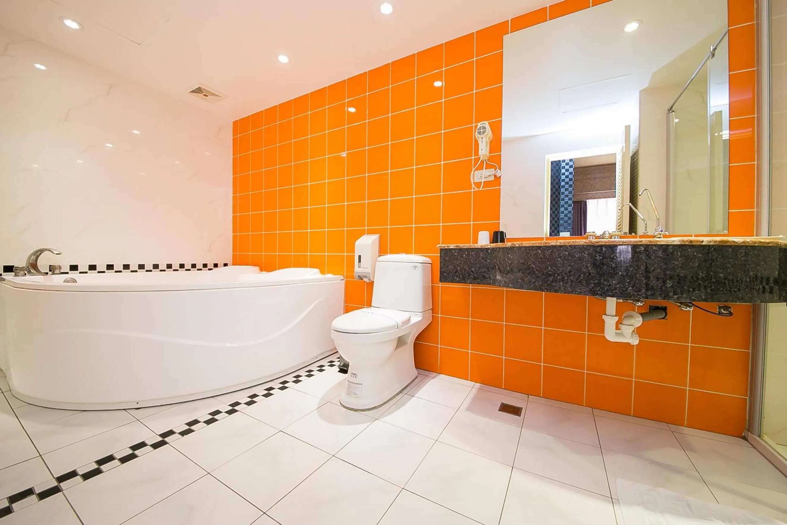 Bathroom in European Castle歐堡商務汽車旅館有限公司