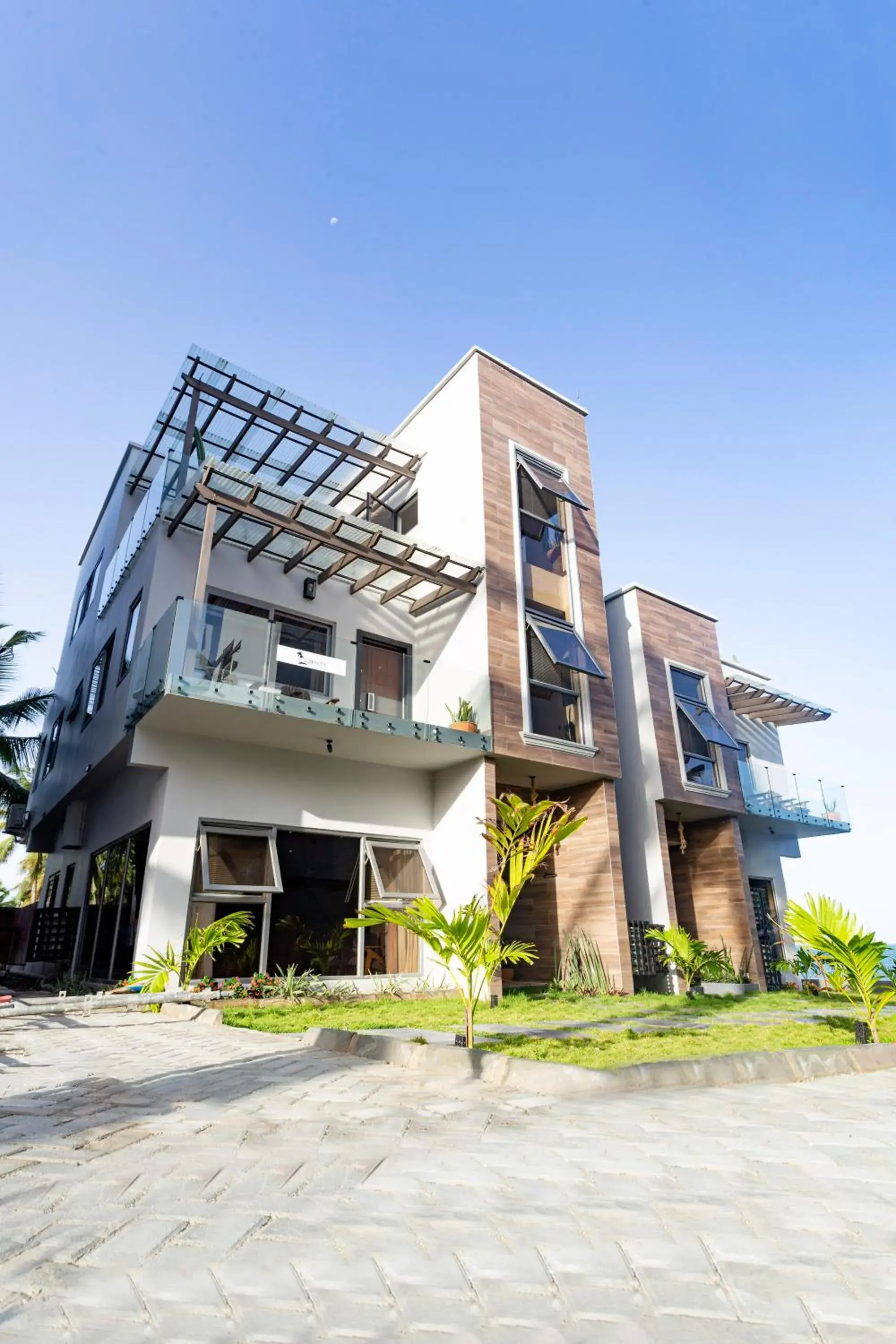 Property building in Serenity Residences & Spa - Kokrobite Beach Property building in Serenity Residences & Spa - Kokrobite Beach