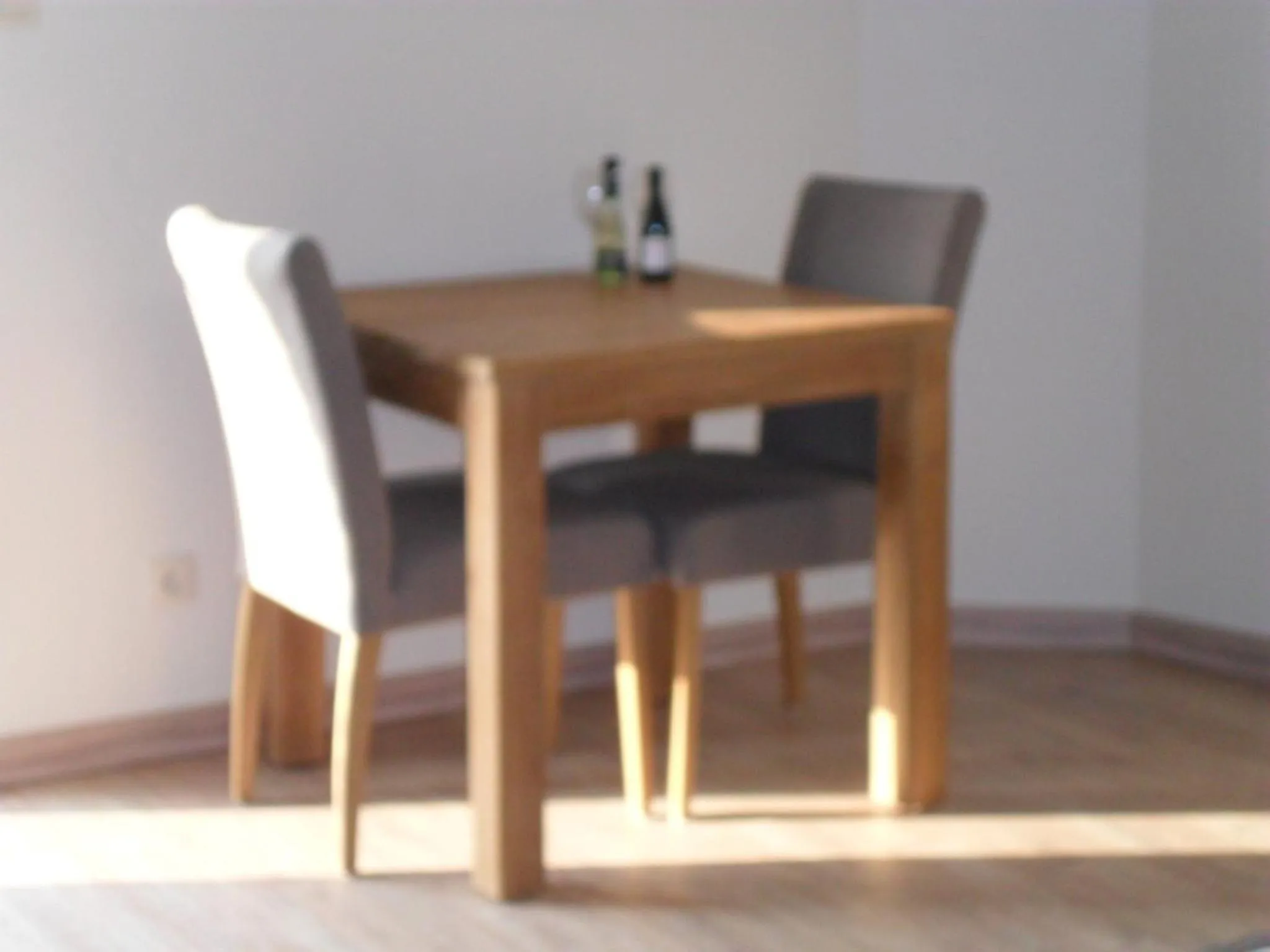 Decorative detail in B&B Caramel