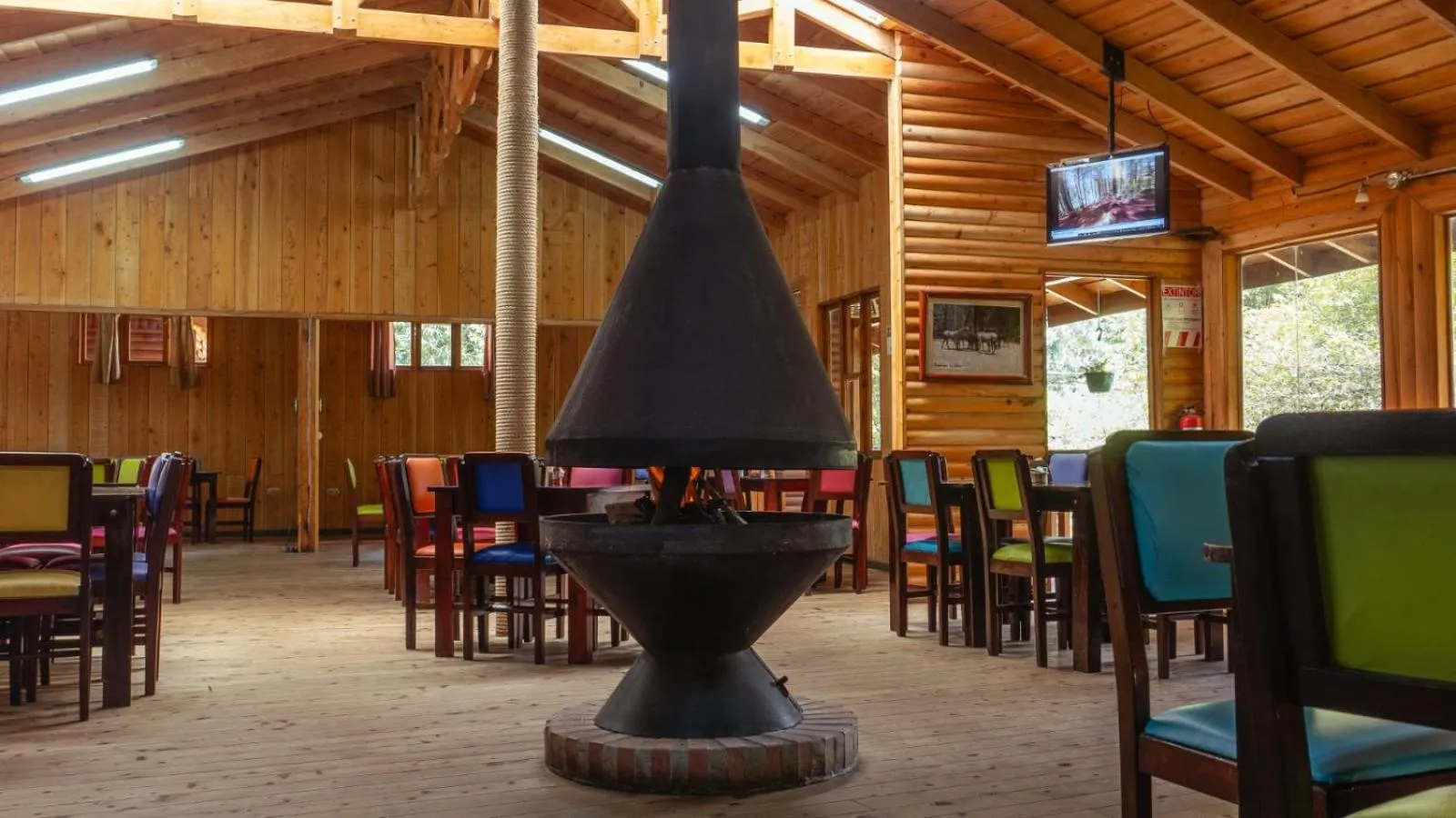 Restaurant/places to eat in Hacienda La Lucha