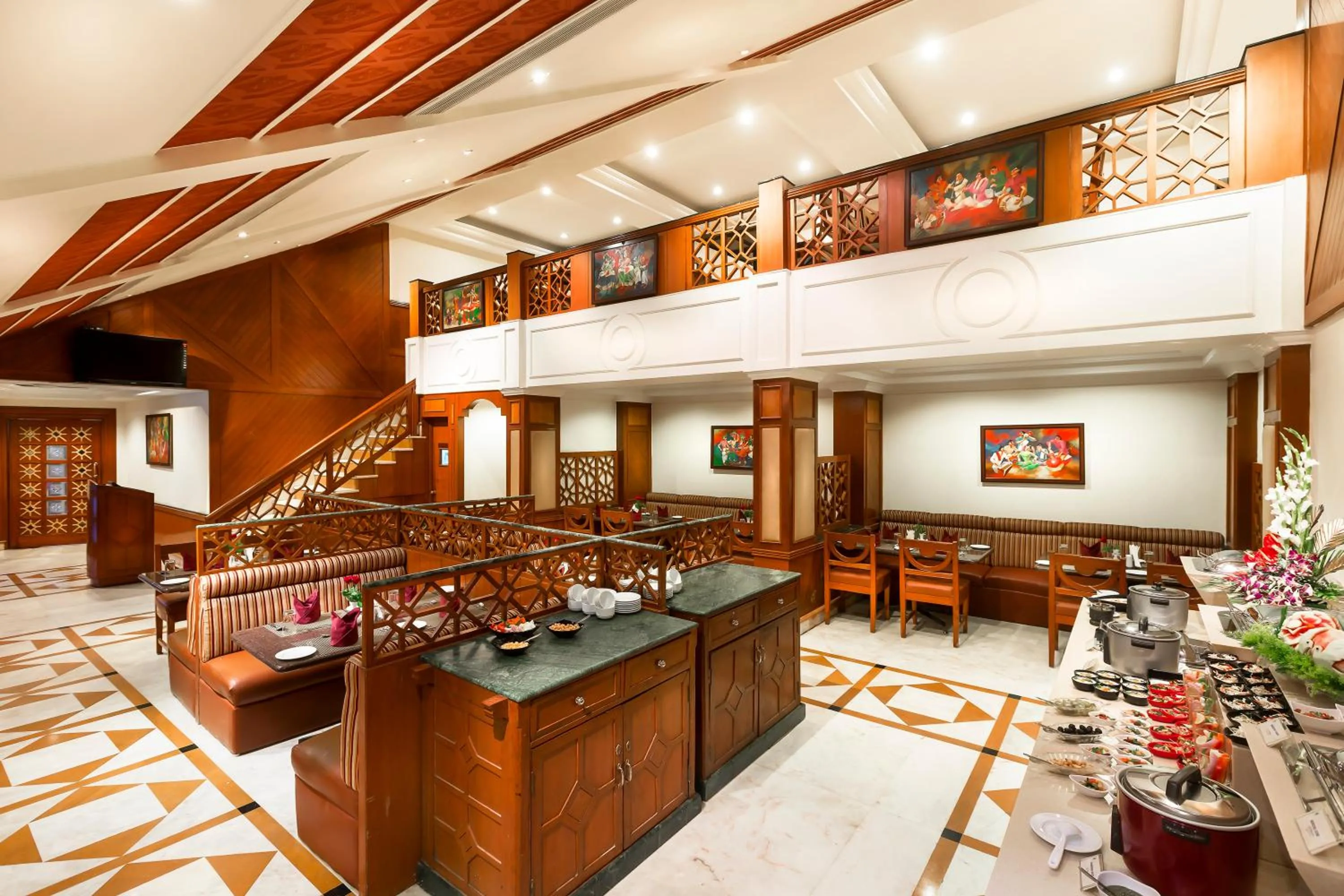 Restaurant/places to eat in Regency Kanchipuram by GRT Hotels