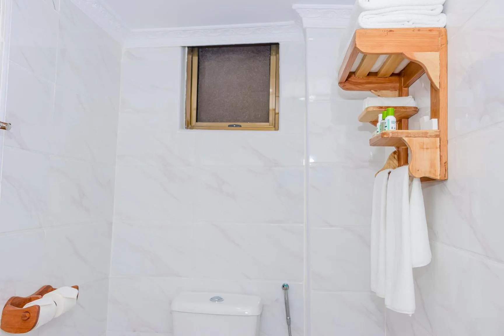 Shower in The Glacier Hotel Nanyuki