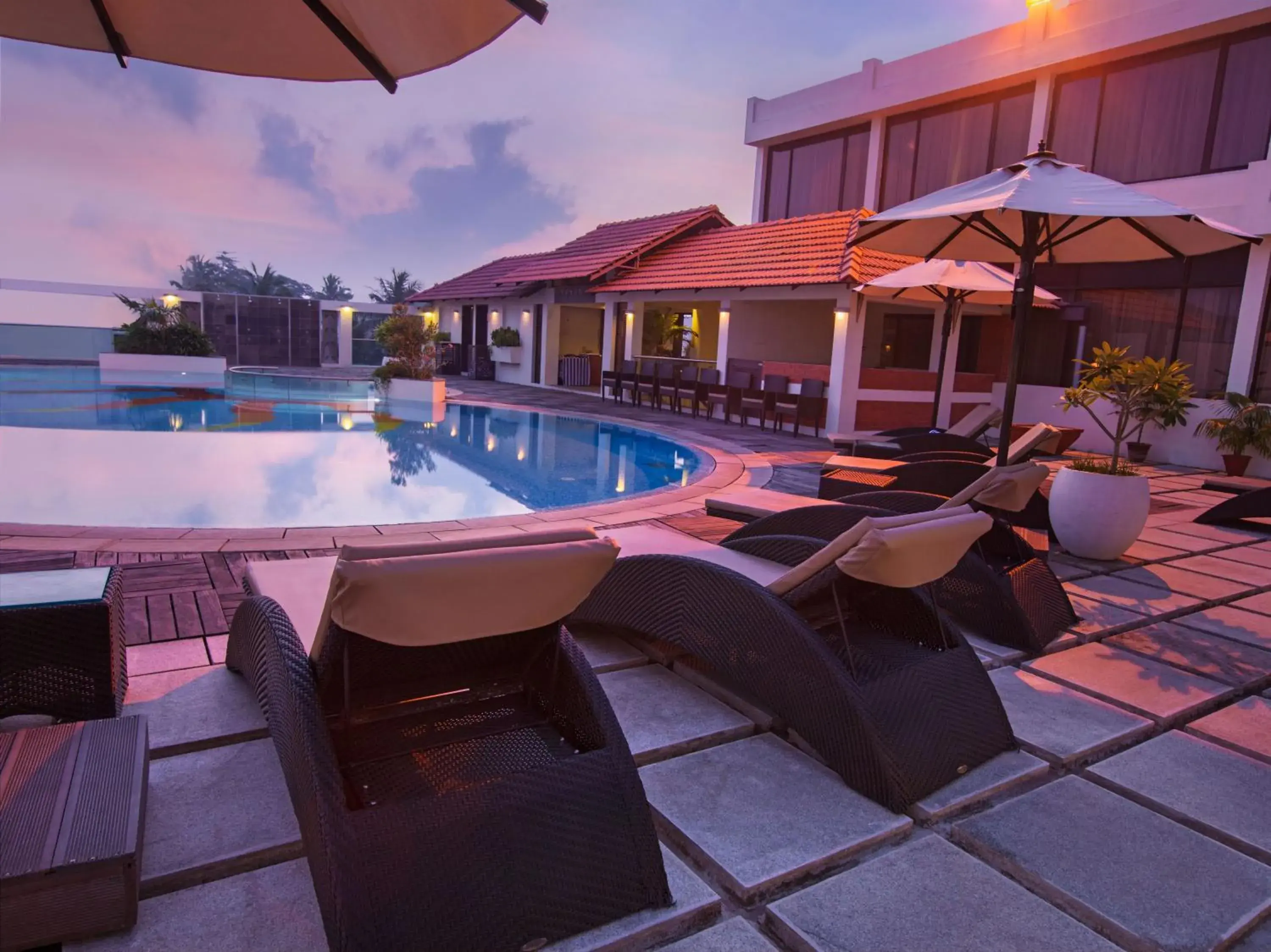 Swimming pool in The Sunway Manor Swimming pool in The Sunway Manor