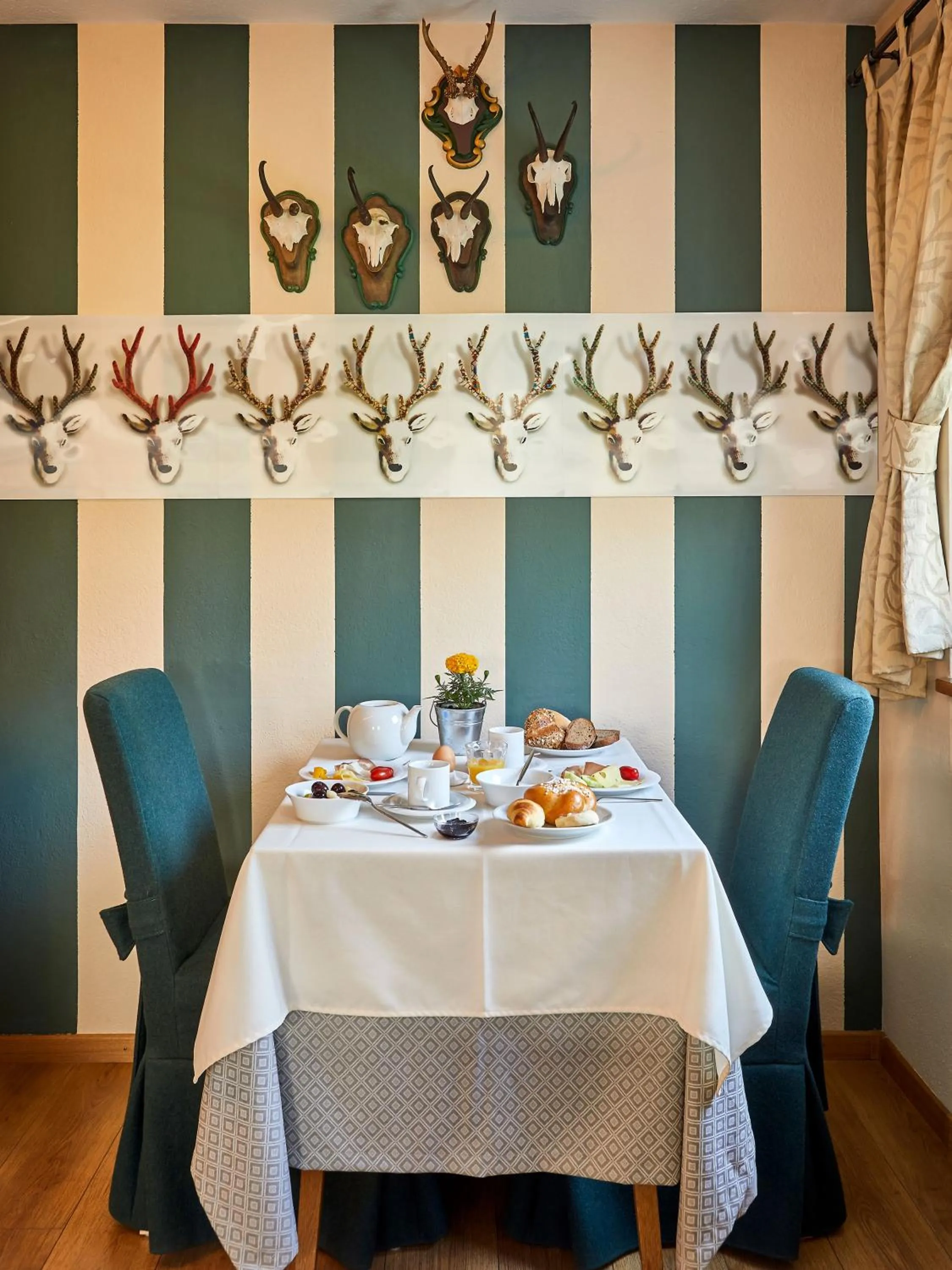 Food and drinks in Garni Karin