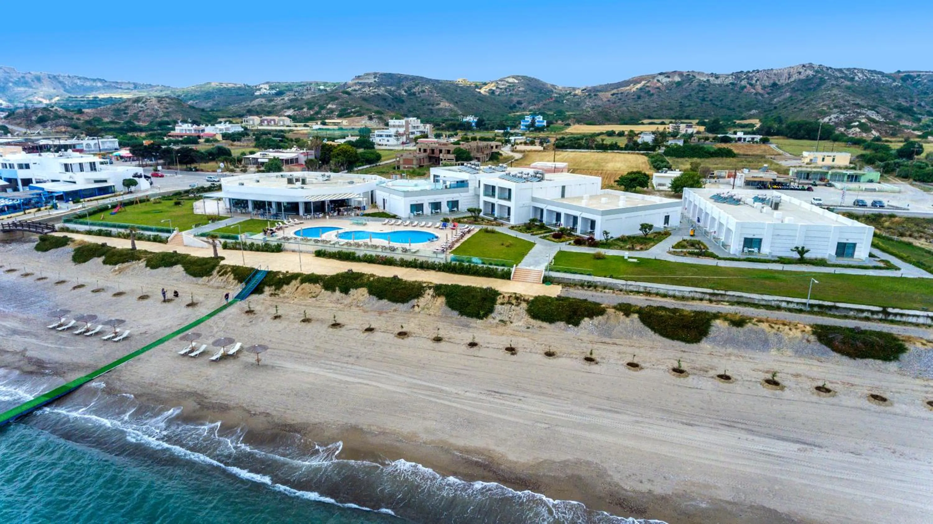 Property building in Royal Bay Suites