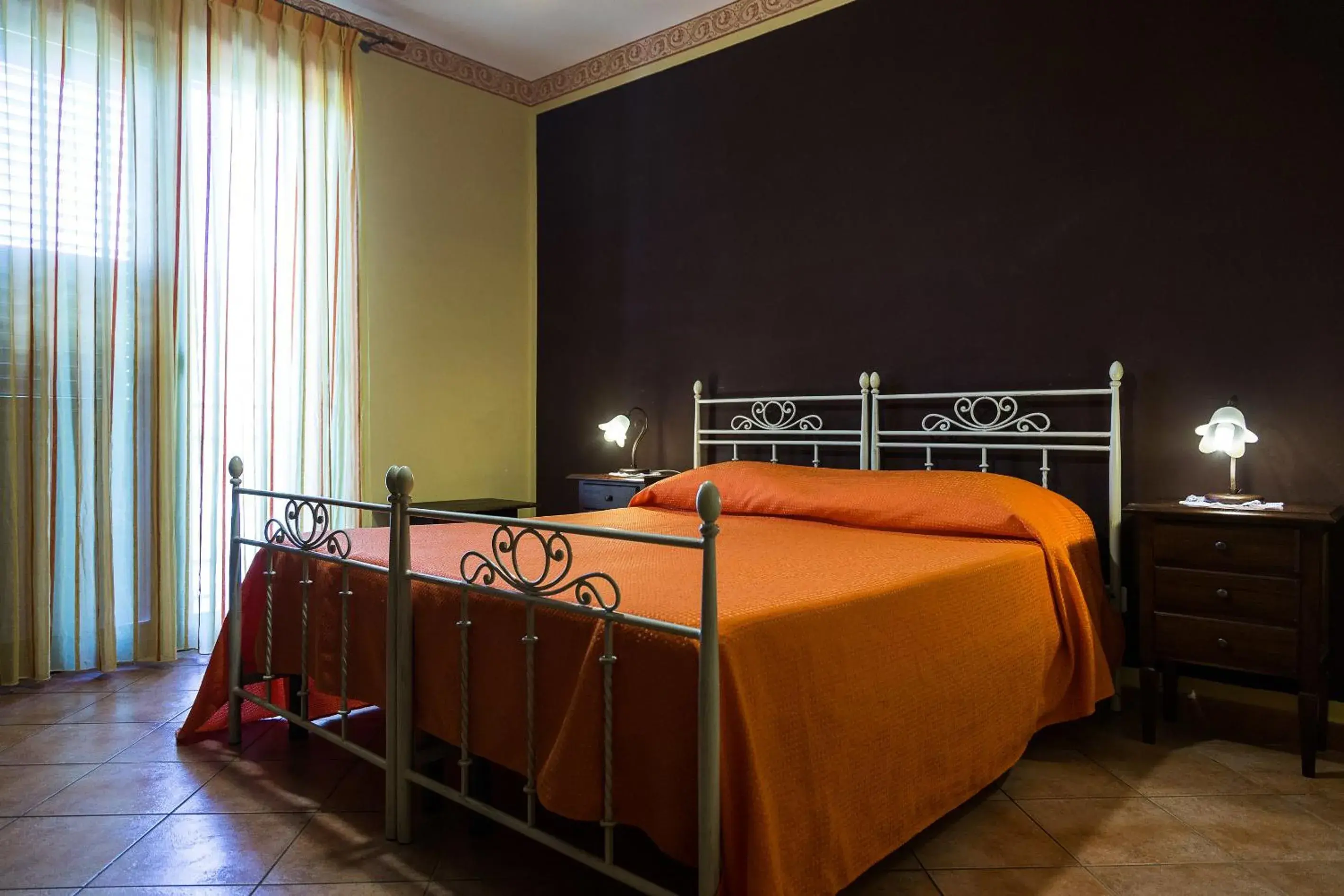 Double or Twin Room with Bathroom in Bed And Breakfast Marina d'Aspra Double or Twin Room with Bathroom in Bed And Breakfast Marina d'Aspra