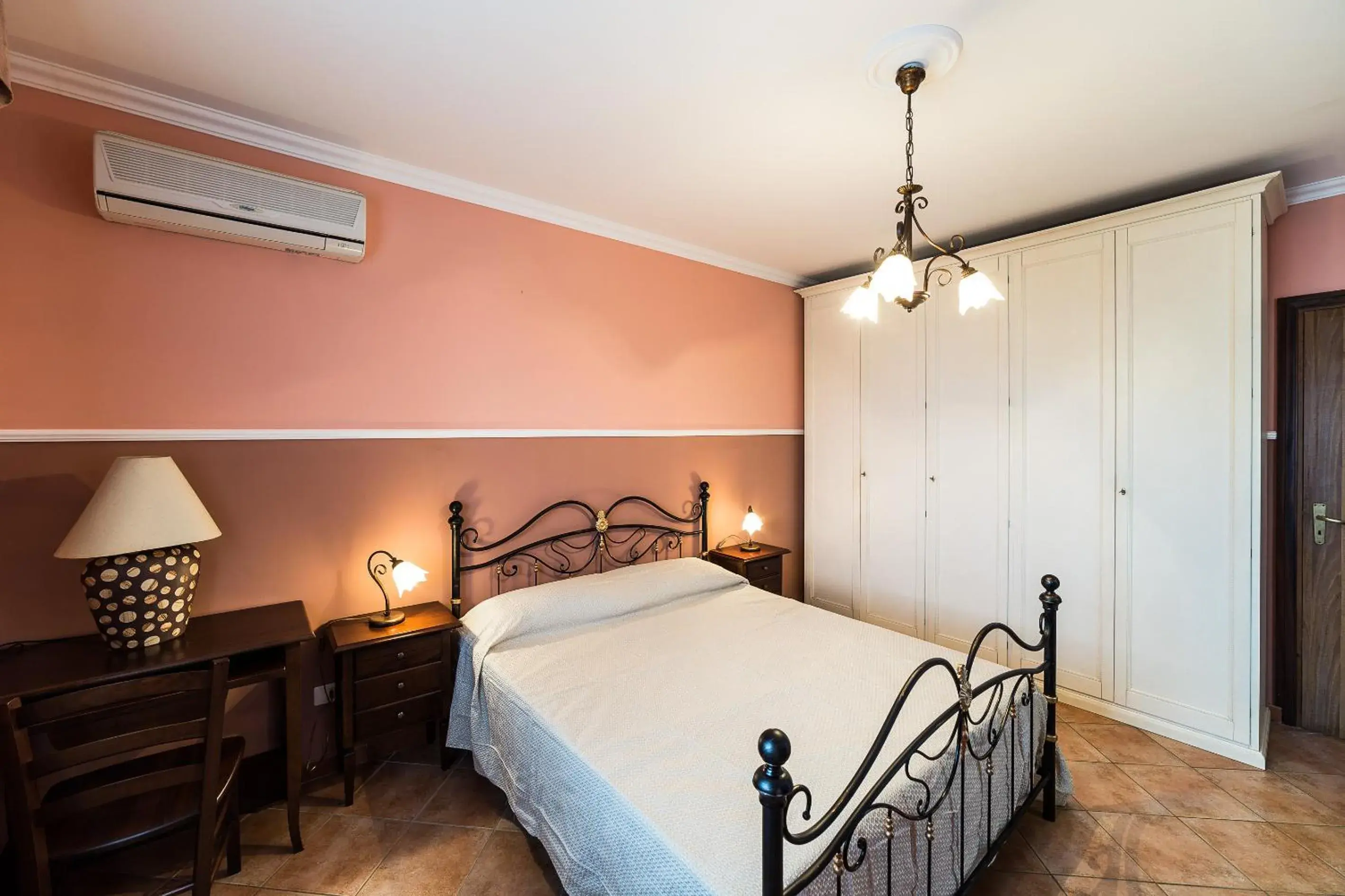 Deluxe Double Room in Bed And Breakfast Marina d'Aspra Deluxe Double Room in Bed And Breakfast Marina d'Aspra