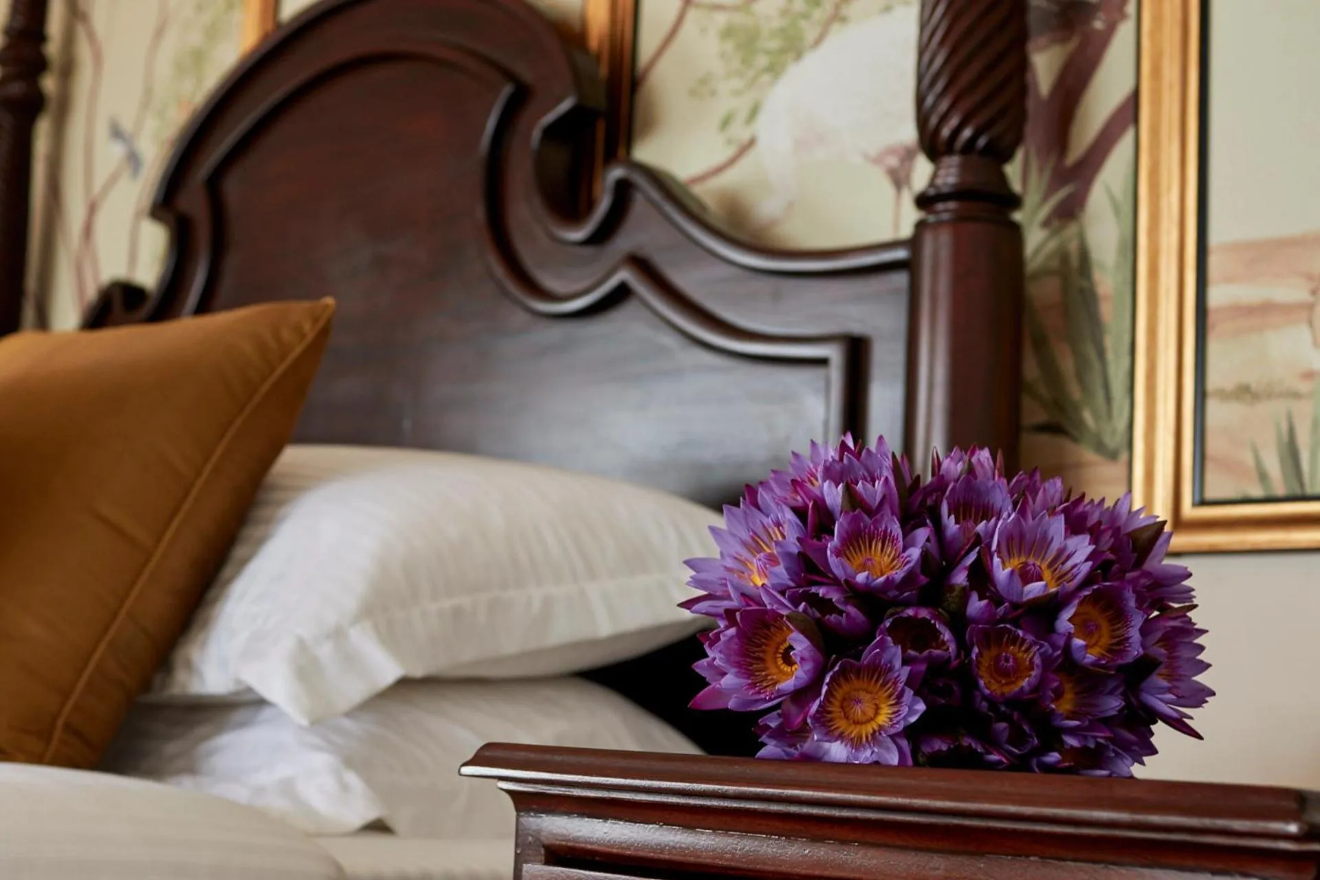 Other, Bed in EKHO Lake House - From Colonial Bungalow to Royal Retreat