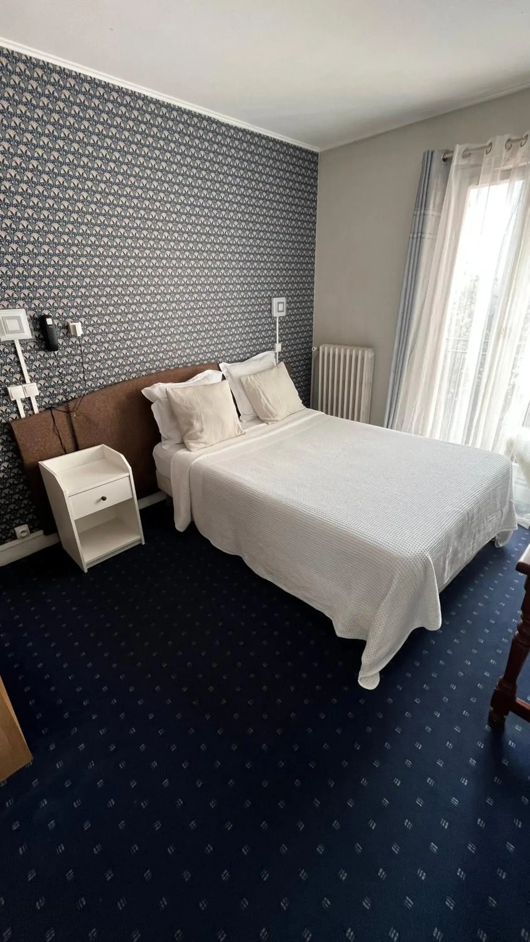 Bed in Hôtel Marie Louise