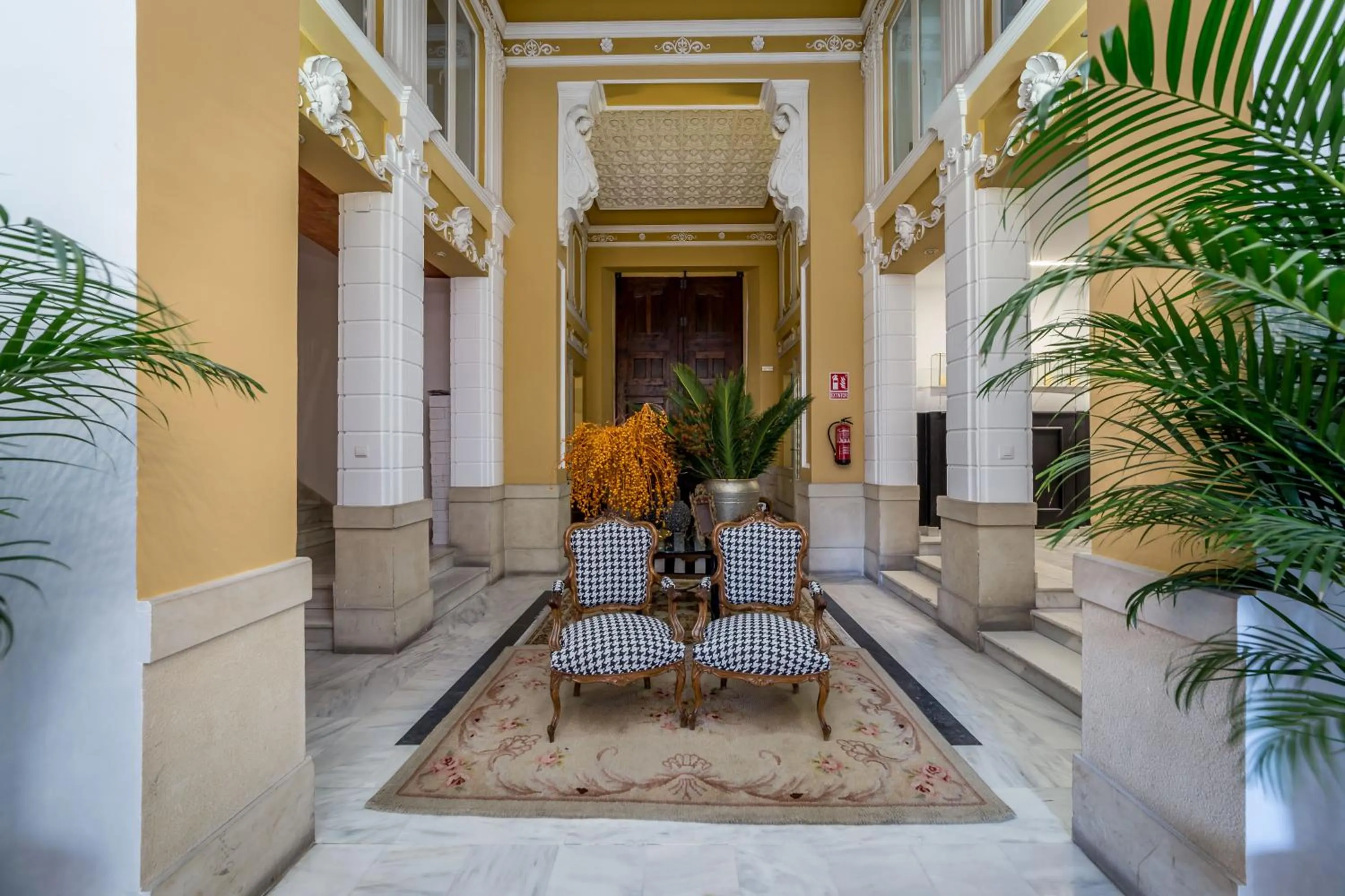 Decorative detail in Palacio de Rojas by Moontels